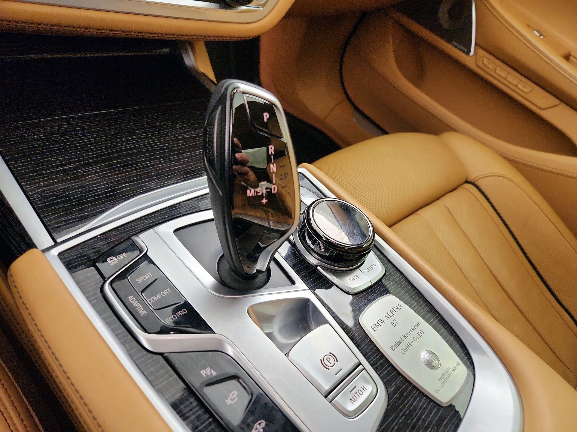 Thumbnail: 2019 BMW 7 Series - 18