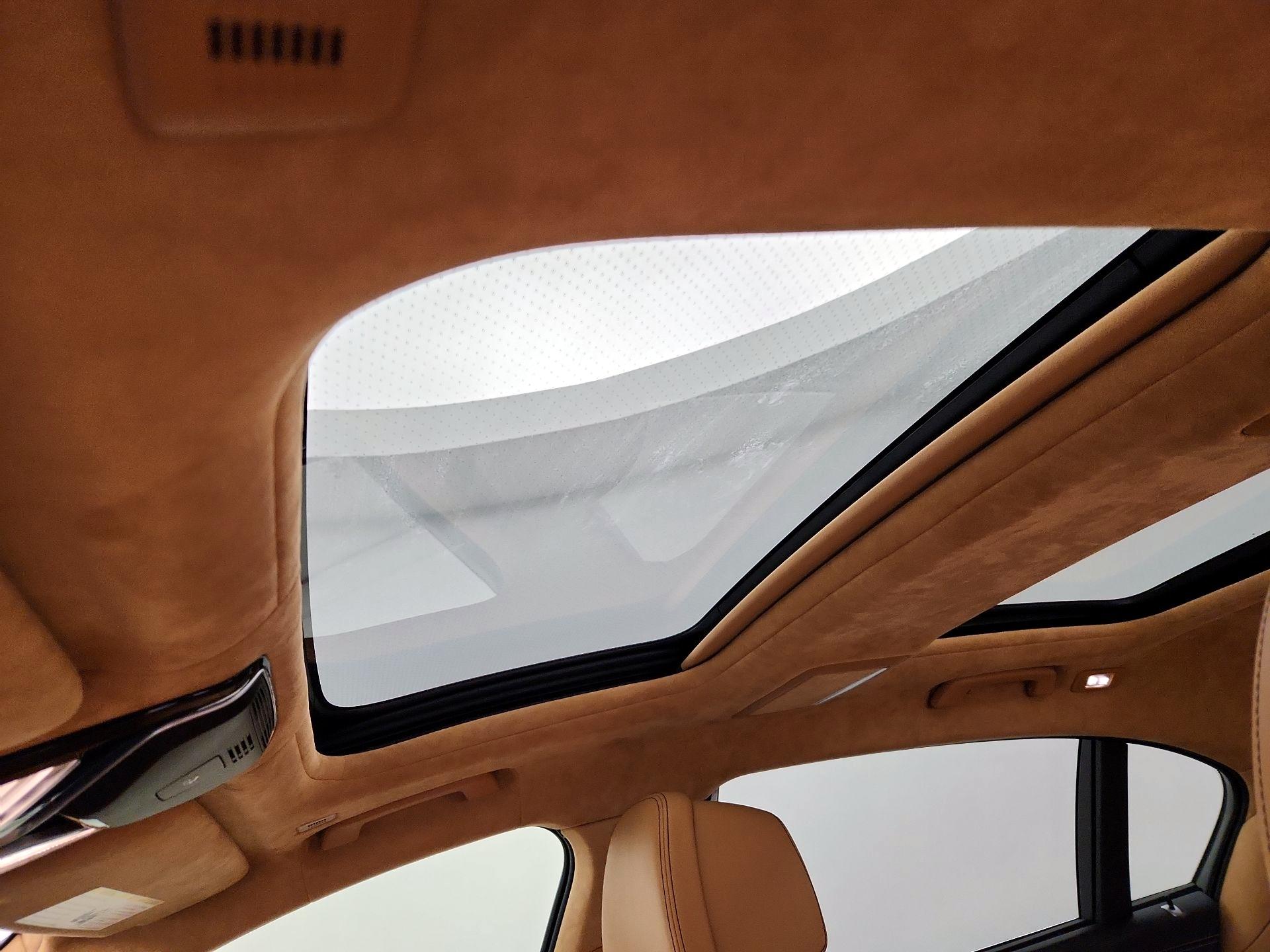 Thumbnail: 2019 BMW 7 Series - 20