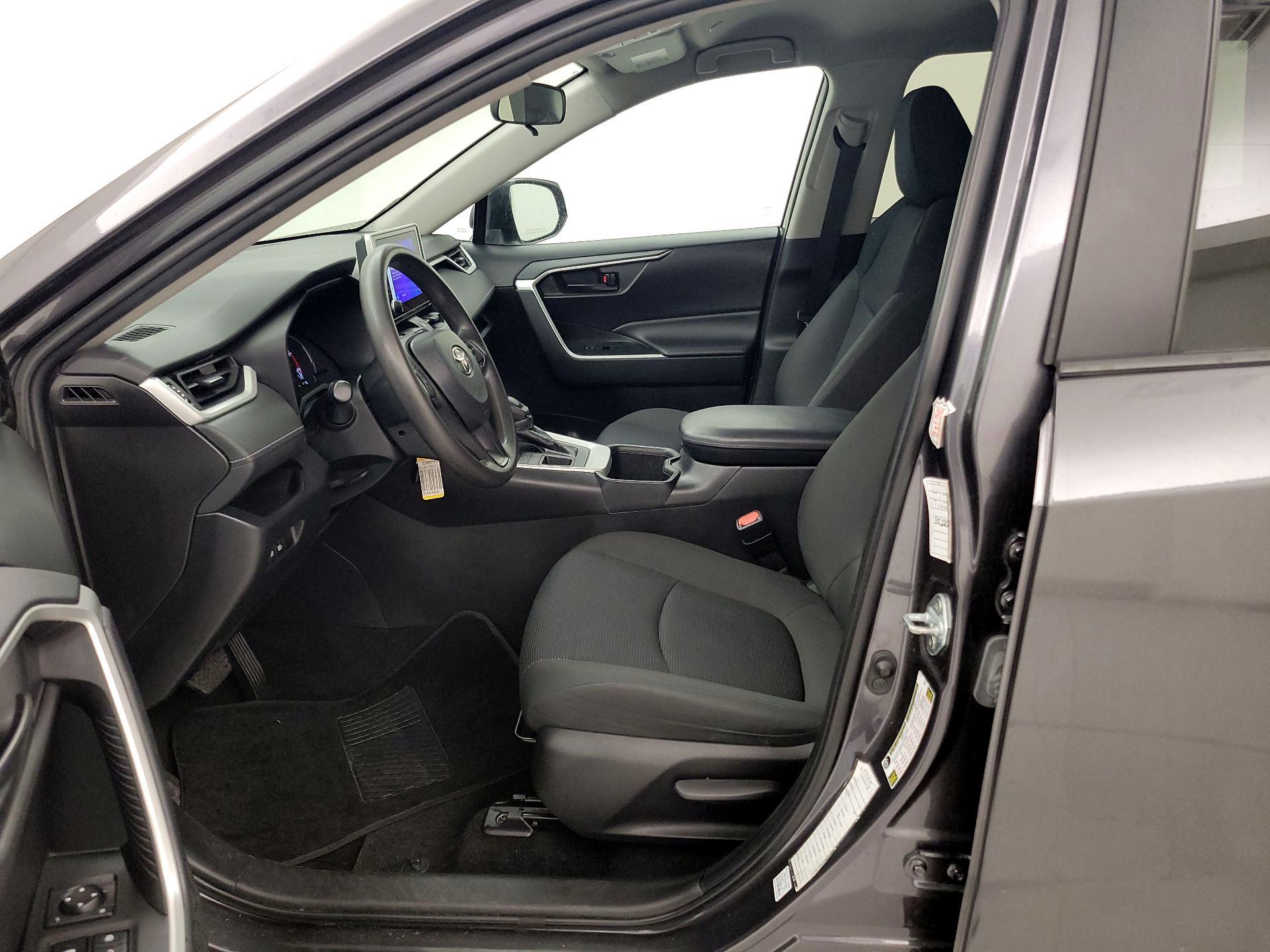 Thumbnail: 2024 Toyota RAV4 - 11