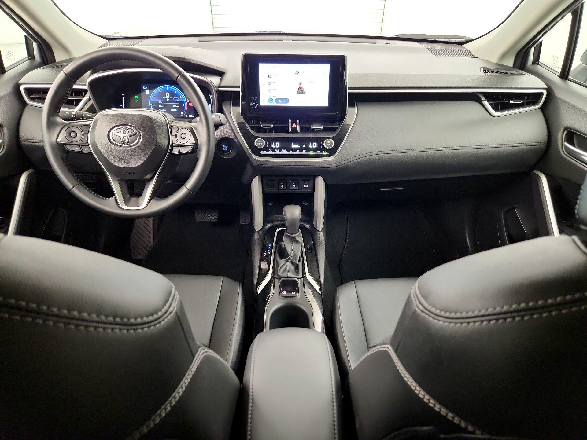 Thumbnail: 2025 Toyota Corolla Cross - 9