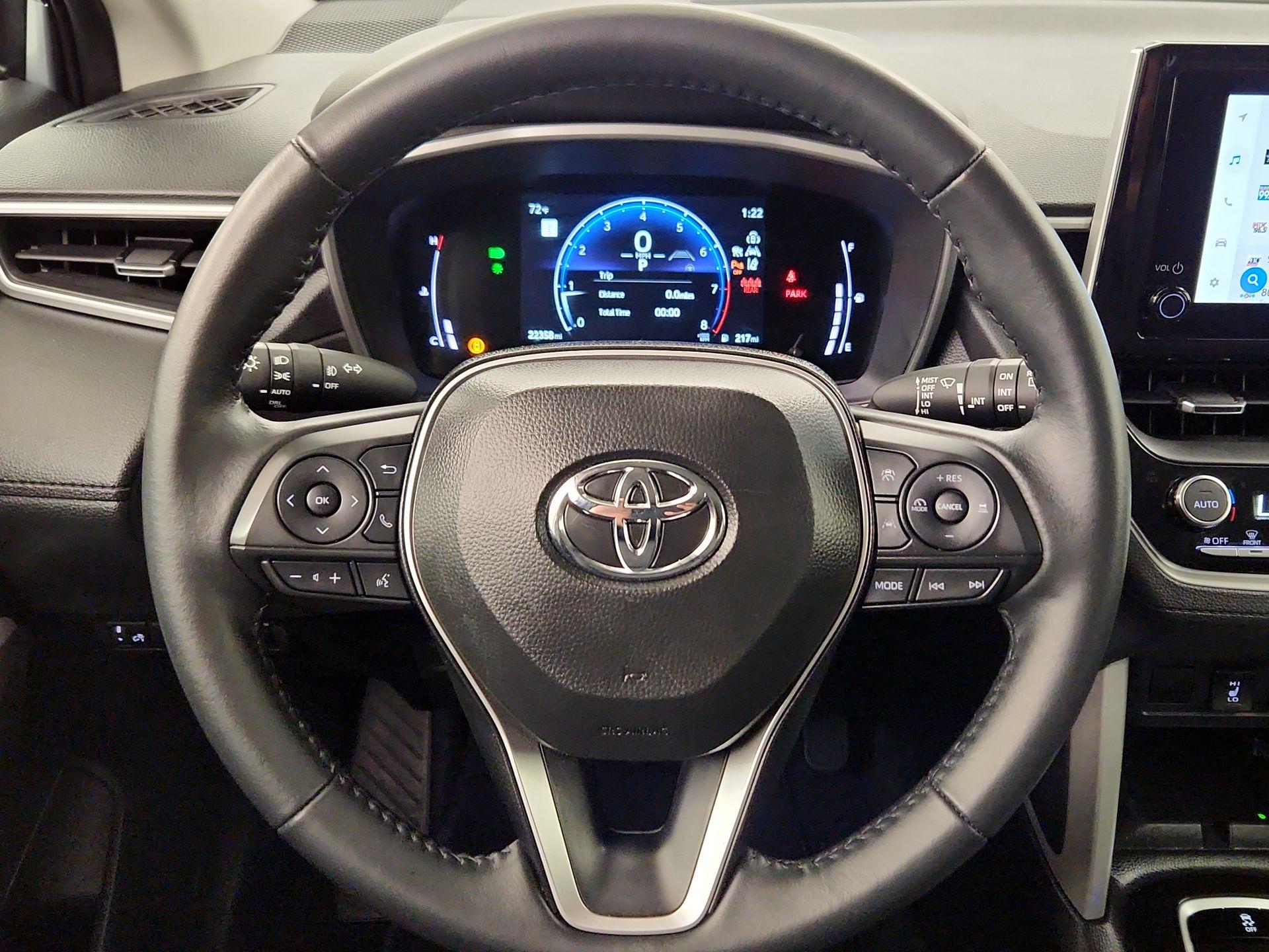 Thumbnail: 2025 Toyota Corolla Cross - 10