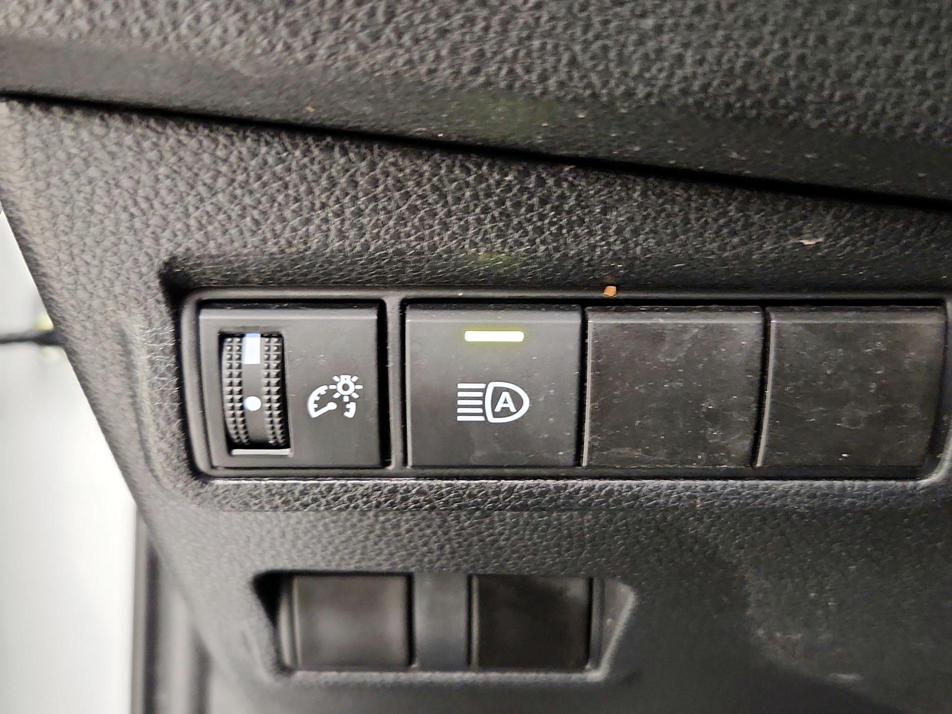 Thumbnail: 2025 Toyota Corolla Cross - 13