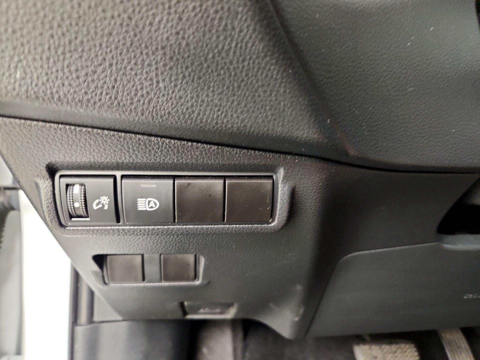 Thumbnail: 2022 Toyota Corolla Cross - 13