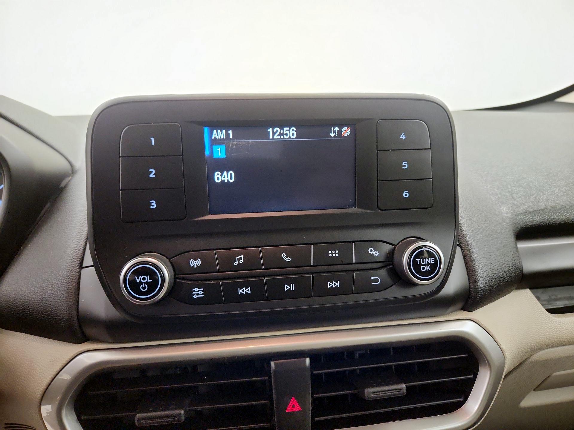 Thumbnail: 2022 Ford EcoSport - 15