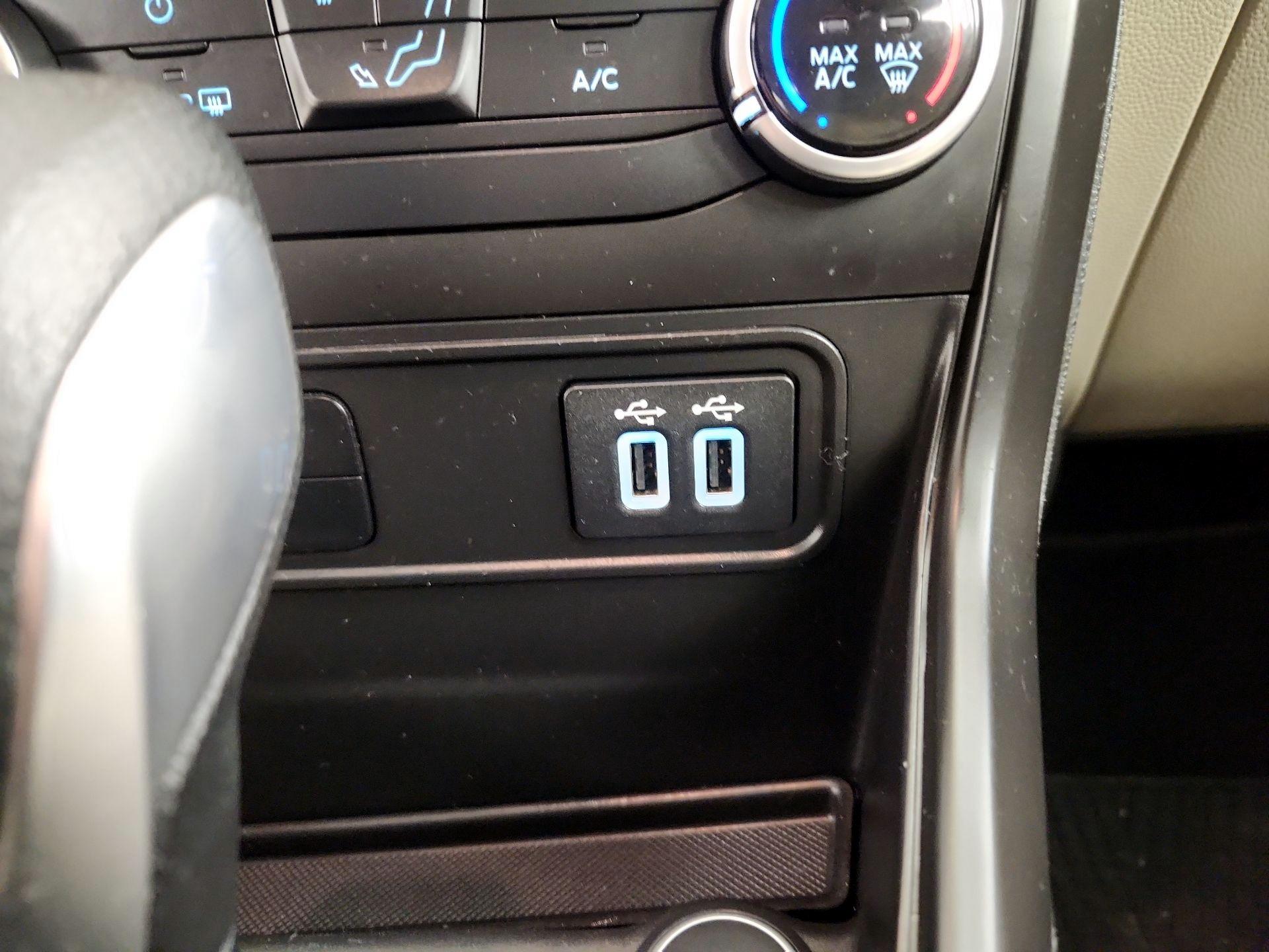 Thumbnail: 2022 Ford EcoSport - 18