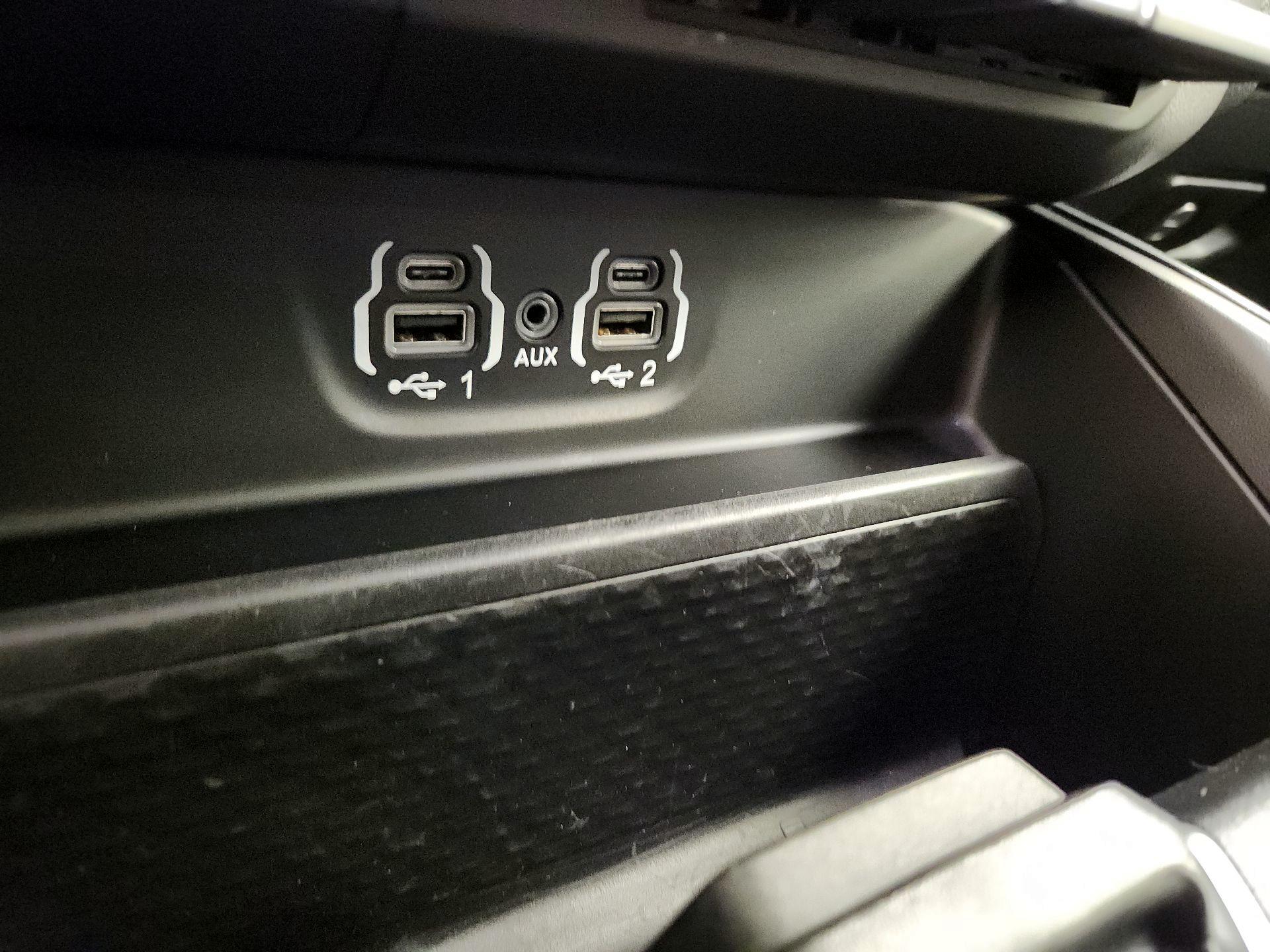 Thumbnail: 2024 RAM 1500 - 19