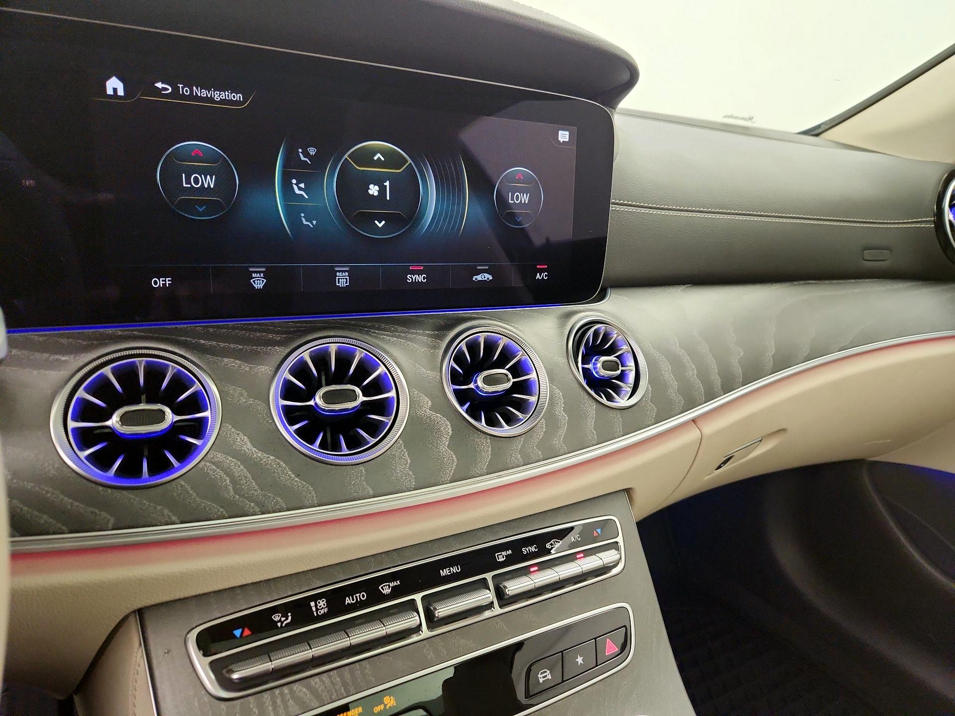 Thumbnail: 2022 Mercedes-Benz E-Class - 17