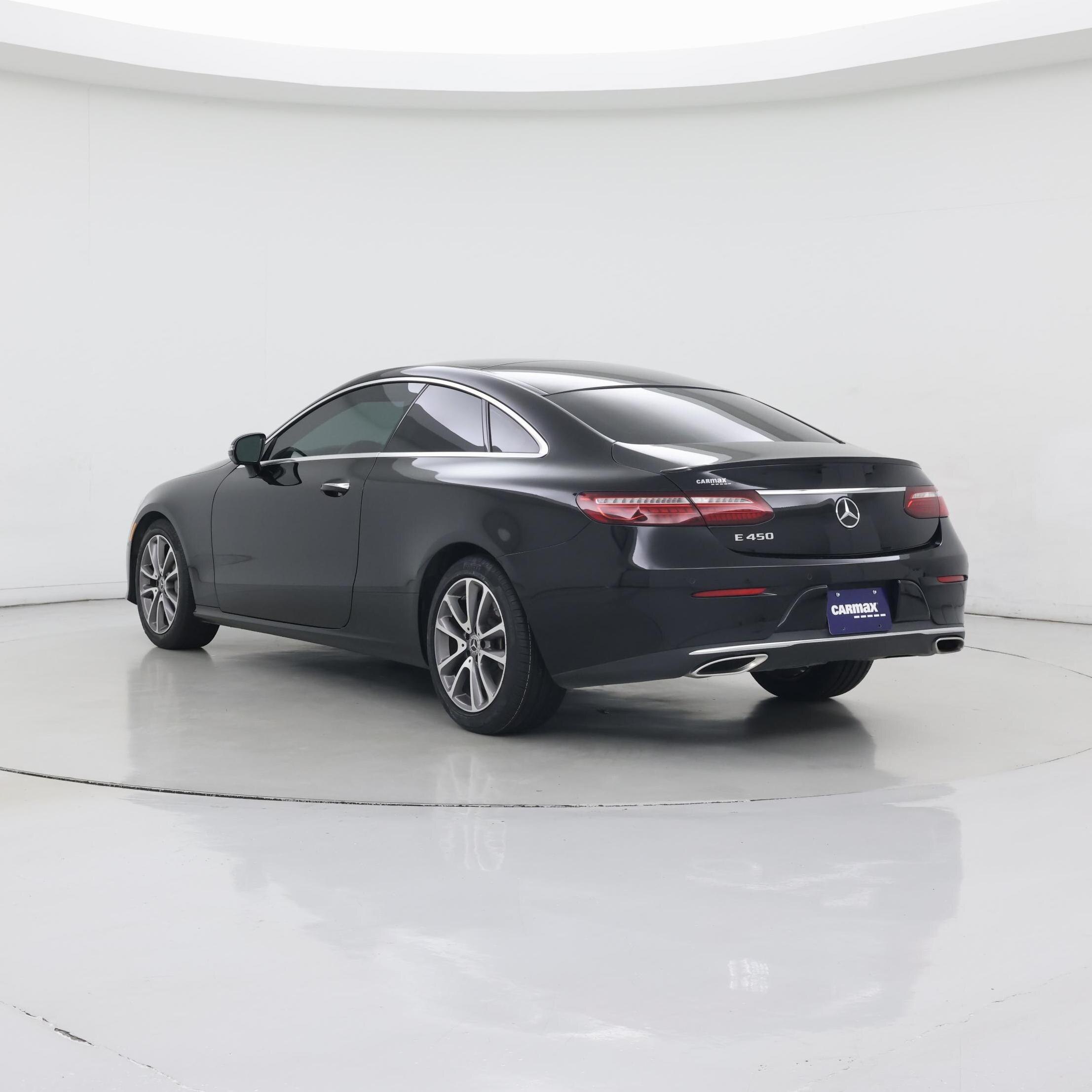 Thumbnail: 2022 Mercedes-Benz E-Class - 2