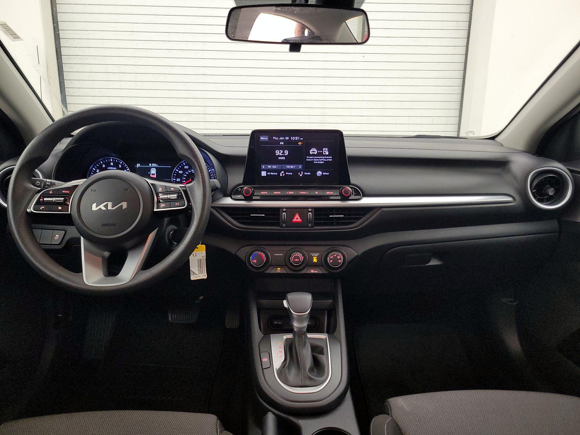 Thumbnail: 2024 Kia Forte - 9