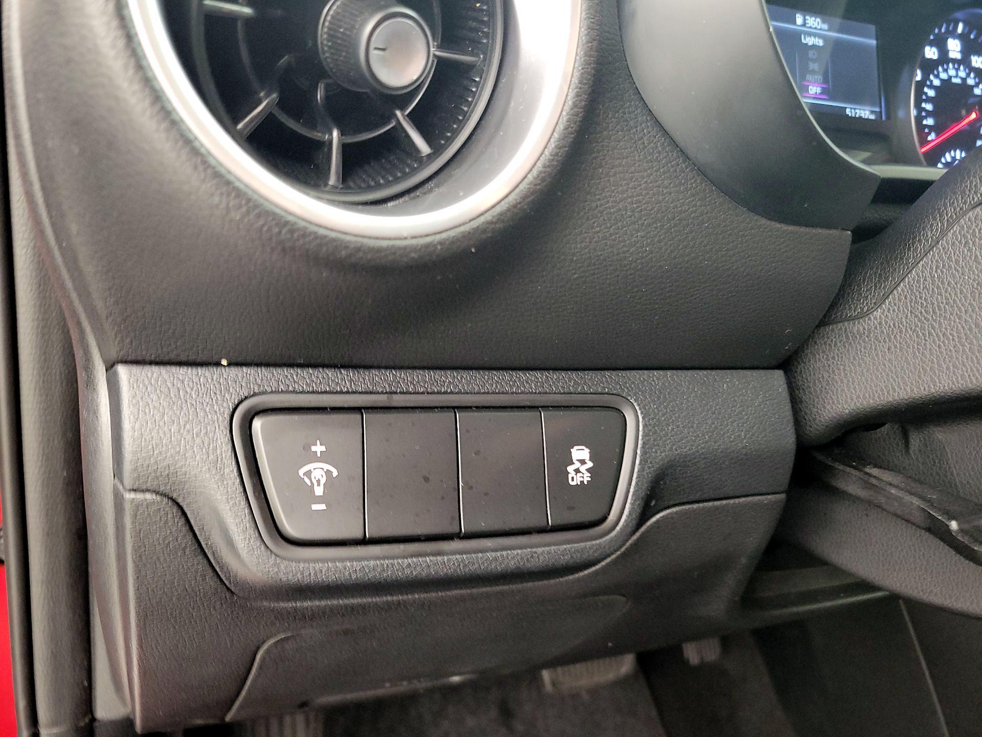 Thumbnail: 2024 Kia Forte - 13