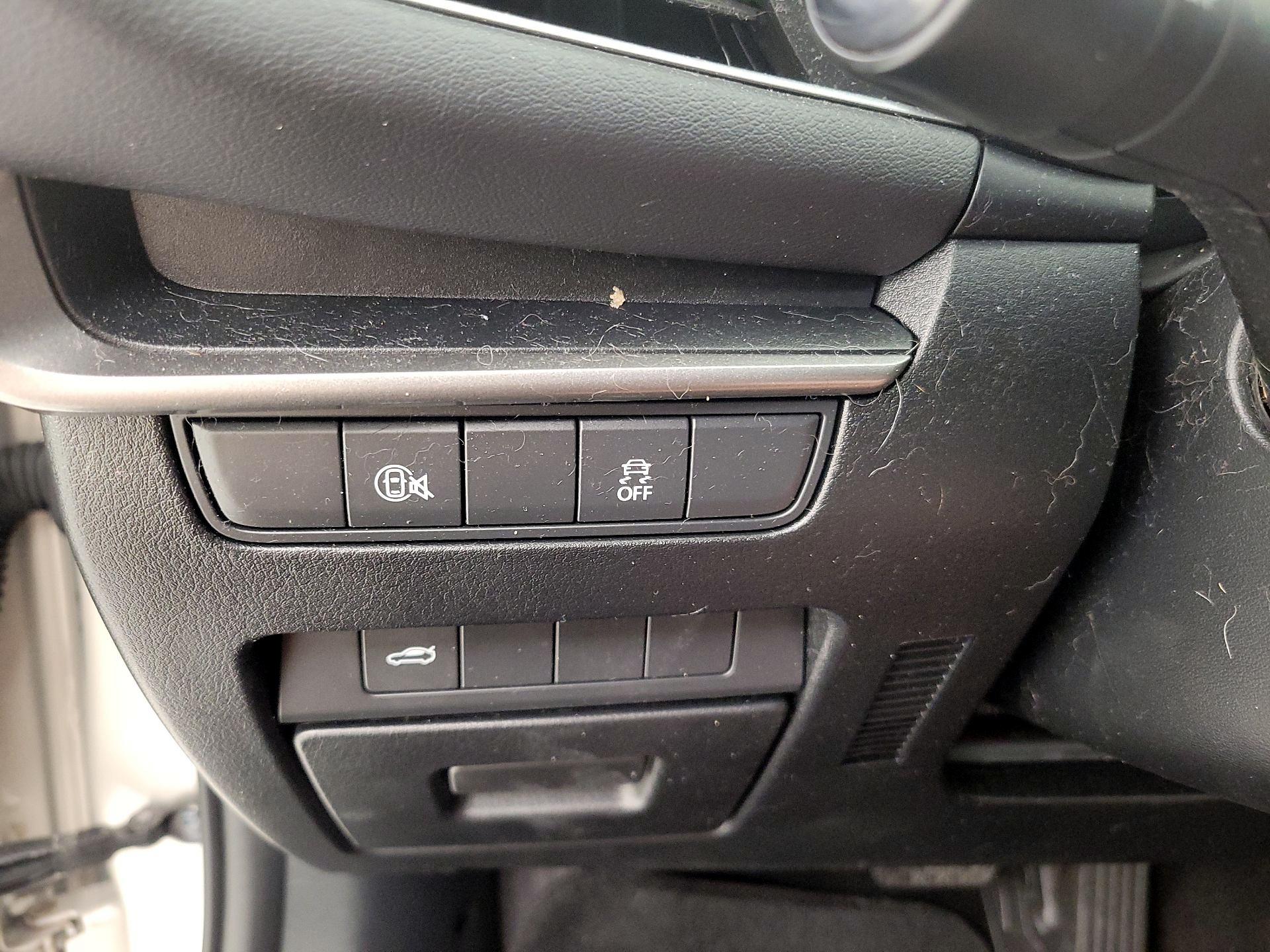 Thumbnail: 2024 Mazda Mazda3 - 13