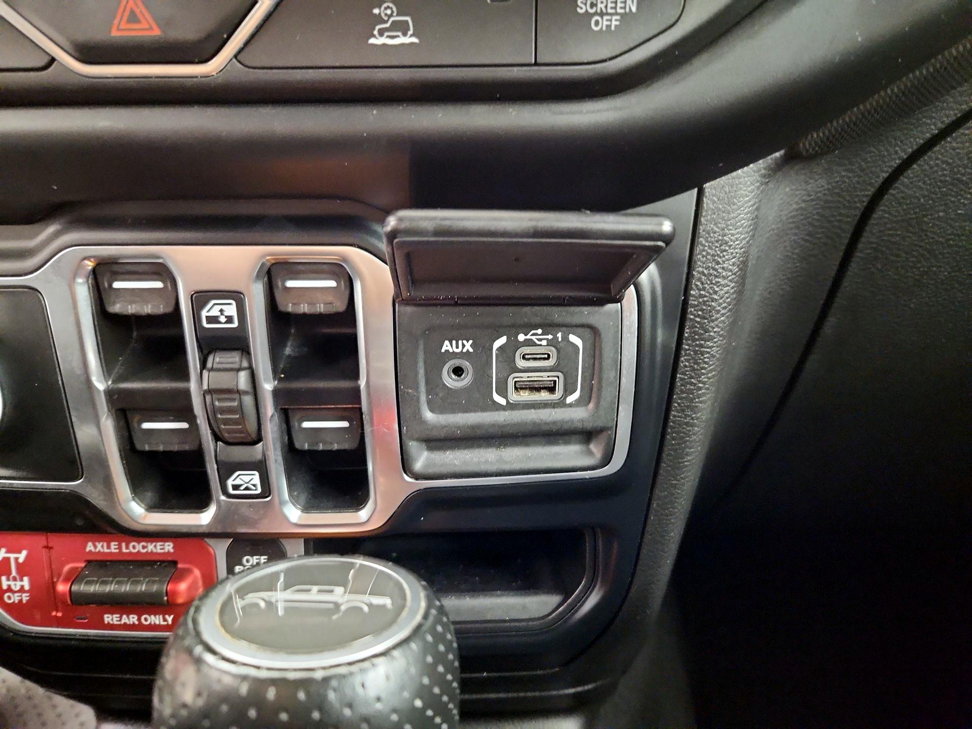 Thumbnail: 2023 Jeep Gladiator - 19