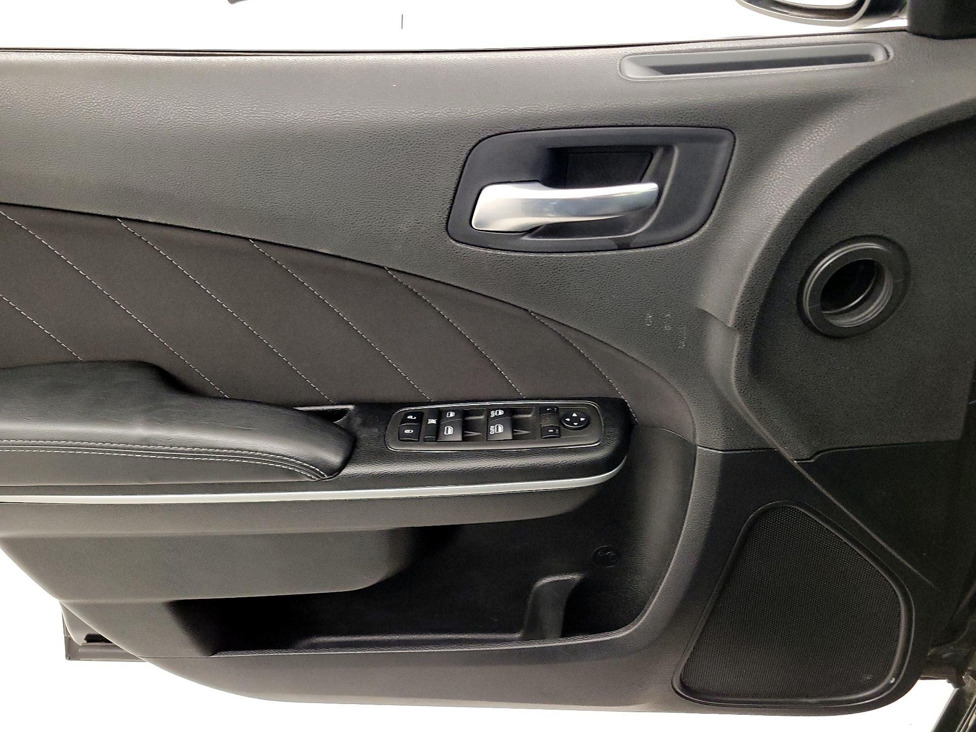 Thumbnail: 2022 Dodge Charger - 12