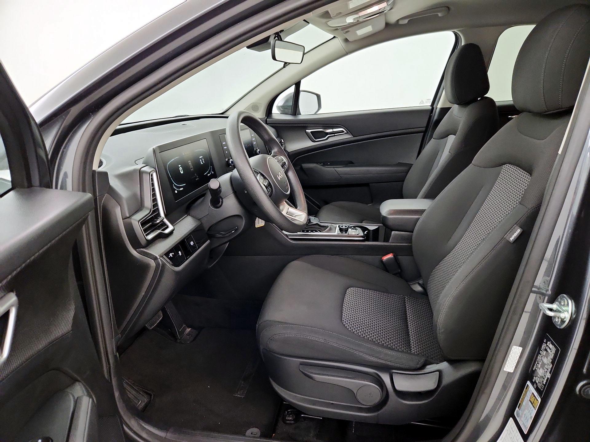 Thumbnail: 2024 Kia Sportage - 11