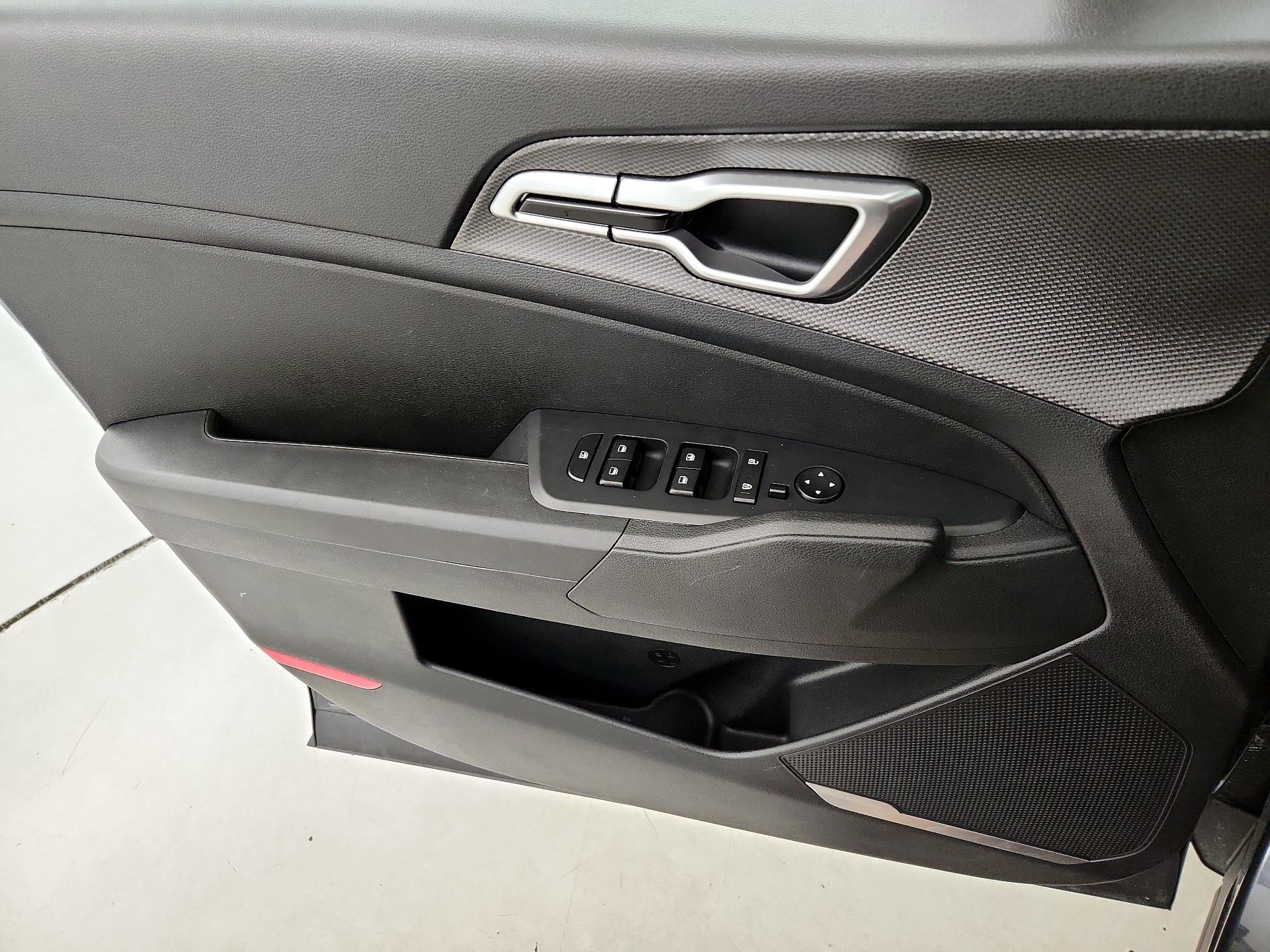 Thumbnail: 2024 Kia Sportage - 12