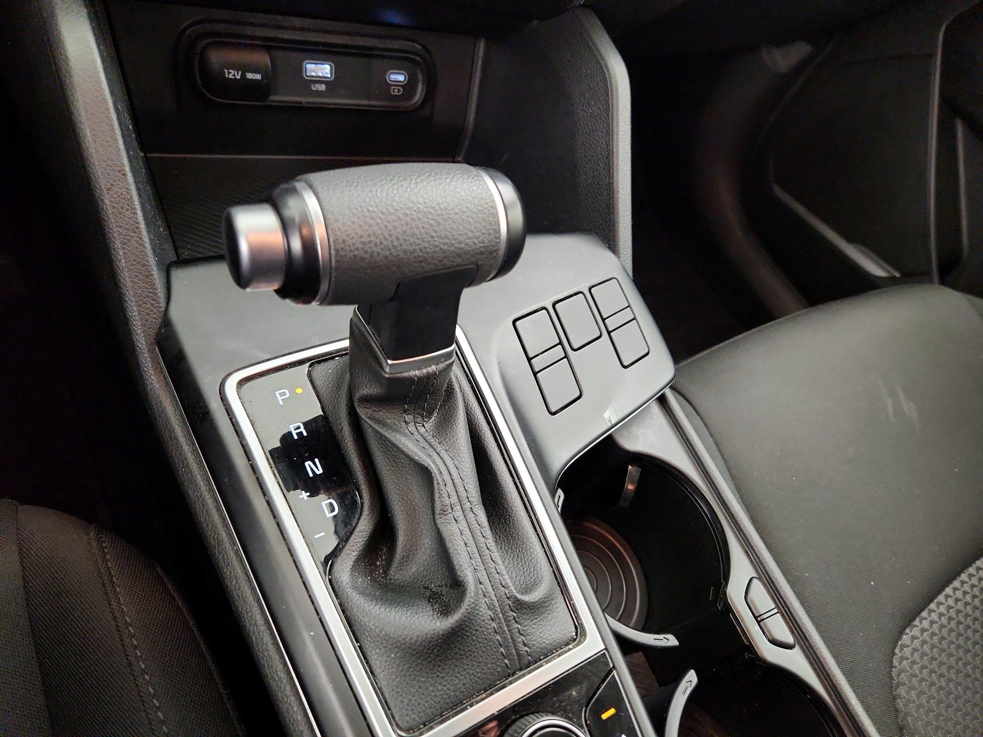 Thumbnail: 2024 Kia Sportage - 17