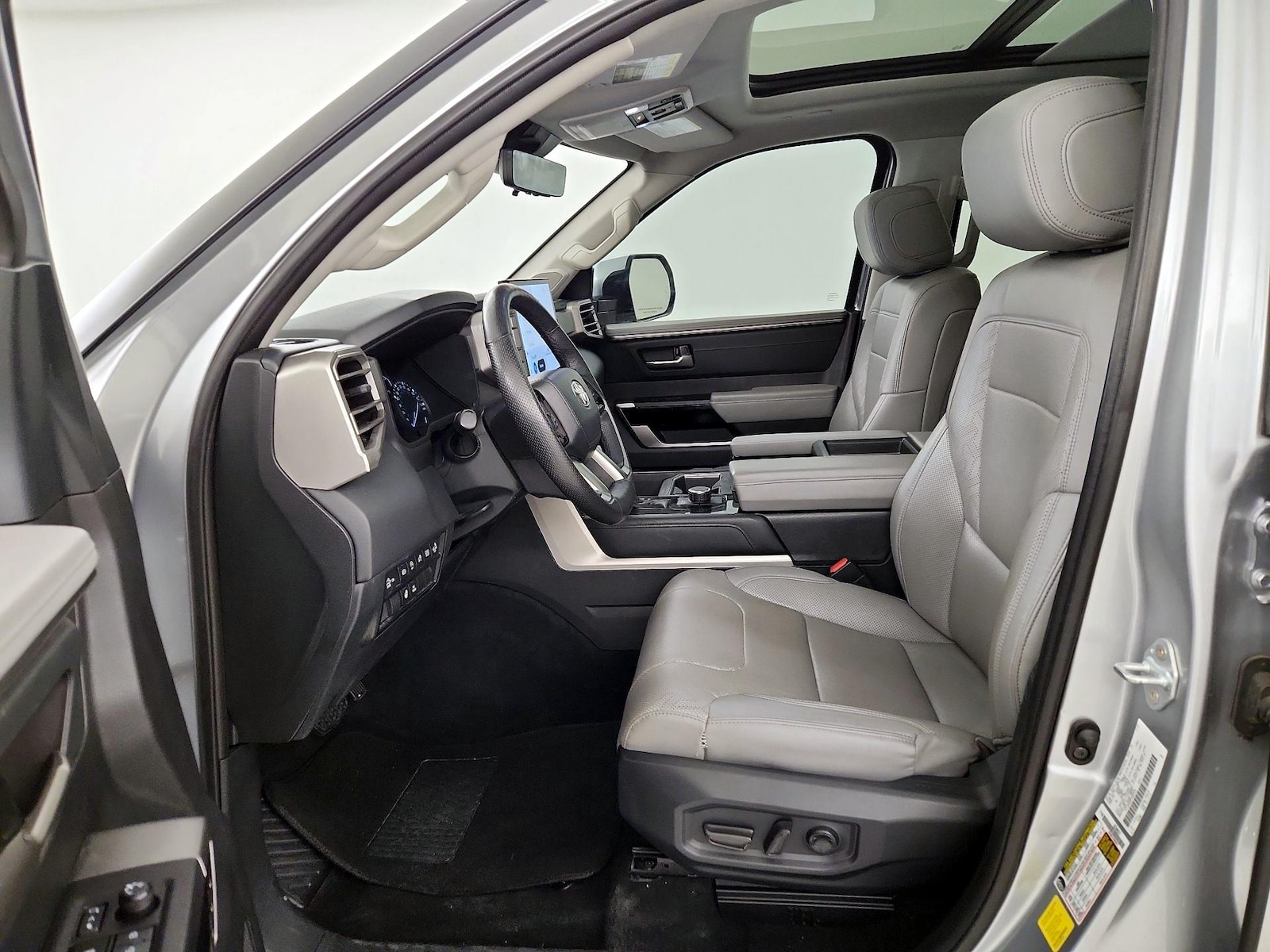 2023 Toyota Tundra Limited - Photo 12