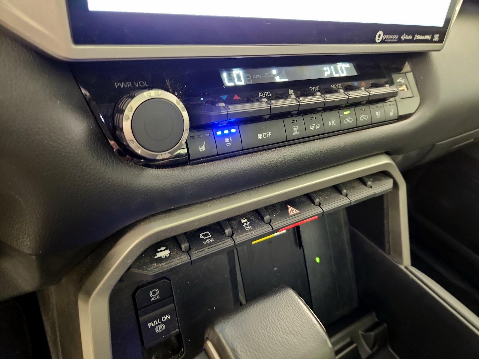 2023 Toyota Tundra Limited - Photo 17