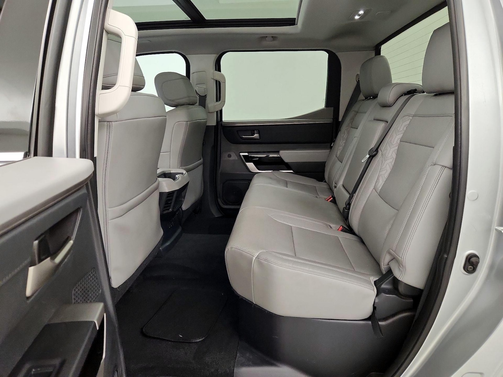 2023 Toyota Tundra Limited - Photo 21
