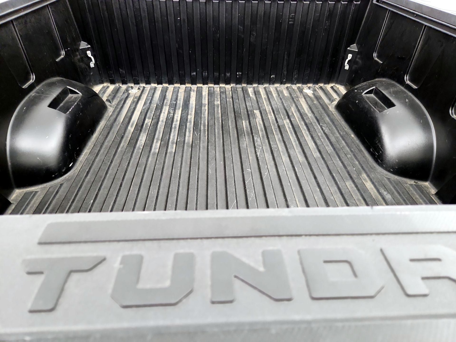2023 Toyota Tundra Limited - Photo 22