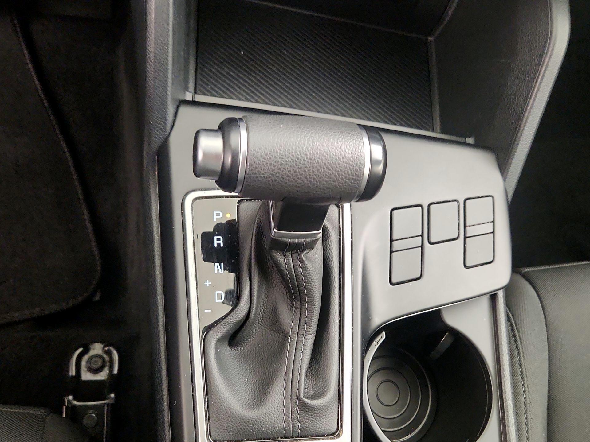 Thumbnail: 2024 Kia Sportage - 17