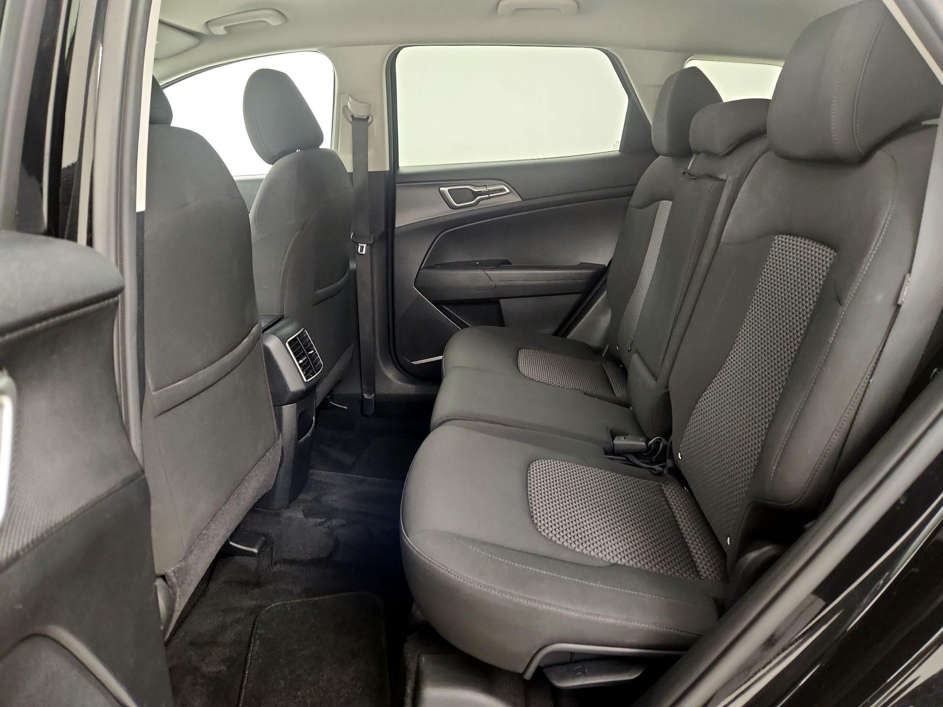 Thumbnail: 2024 Kia Sportage - 19