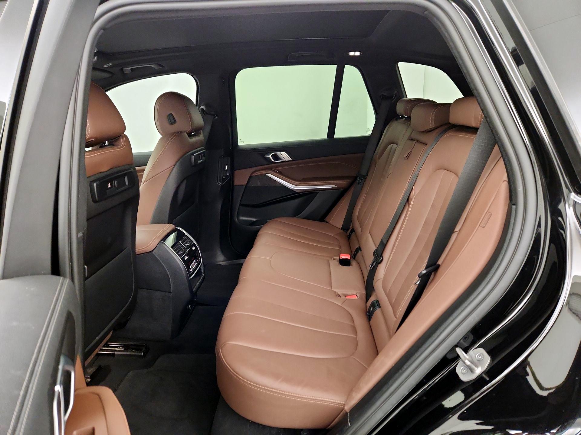 Thumbnail: 2022 BMW X5 - 20
