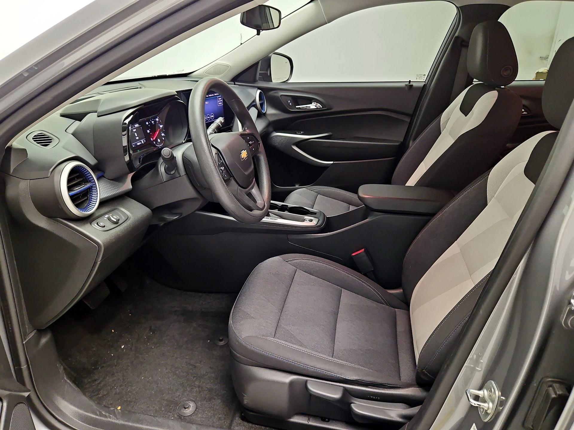 Thumbnail: 2024 Chevrolet Trax - 11