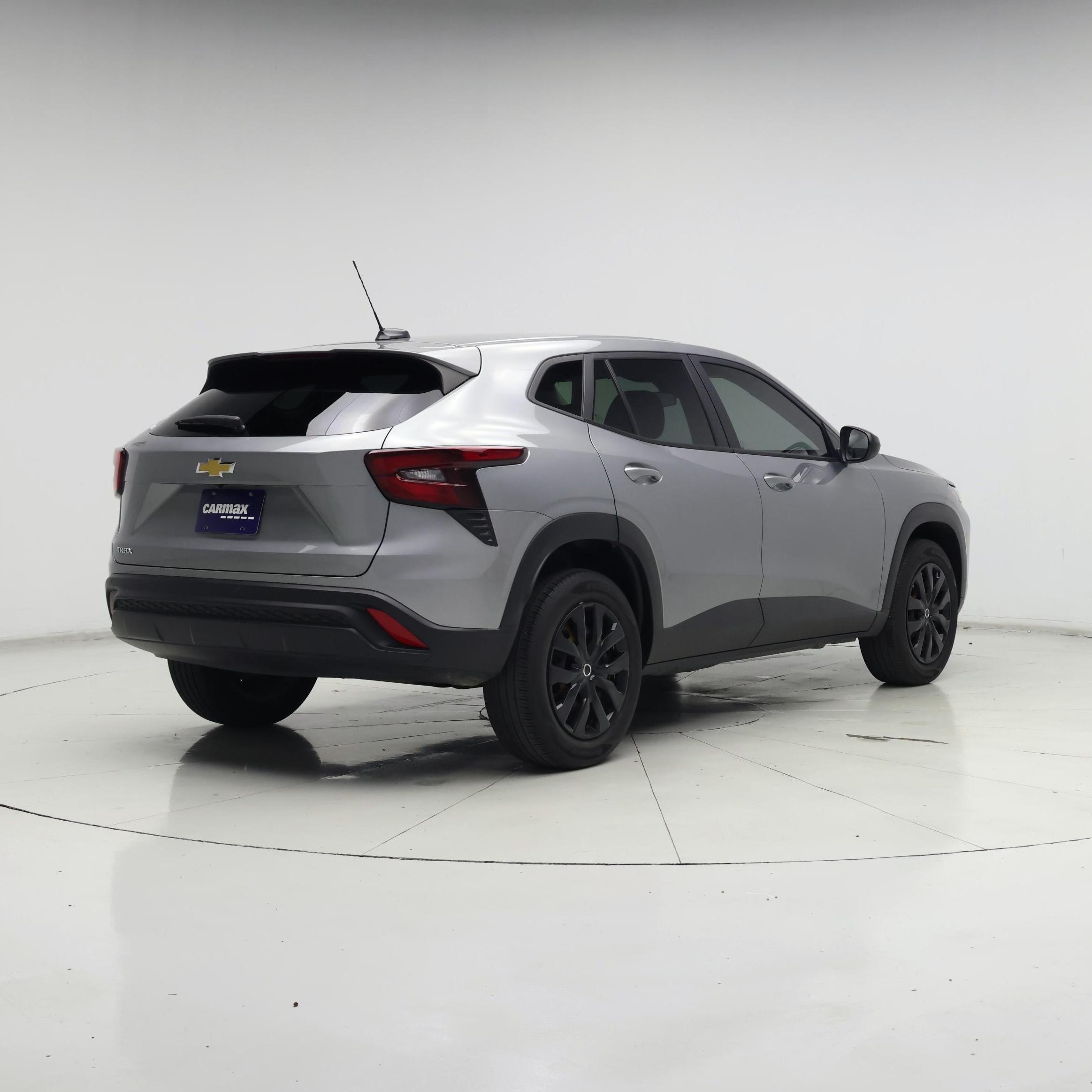 Thumbnail: 2024 Chevrolet Trax - 8