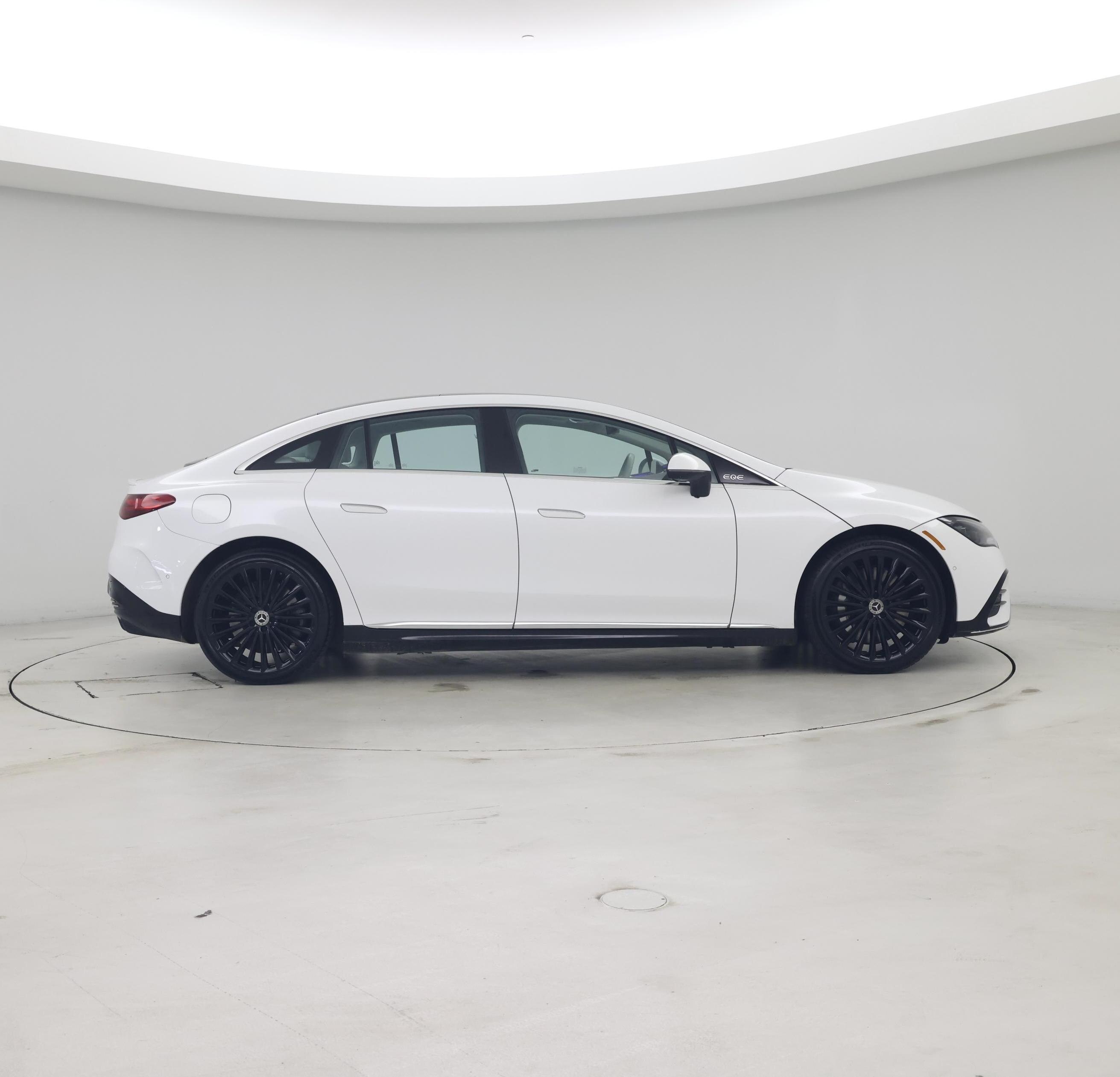 Thumbnail: 2023 Mercedes-Benz EQE - 7