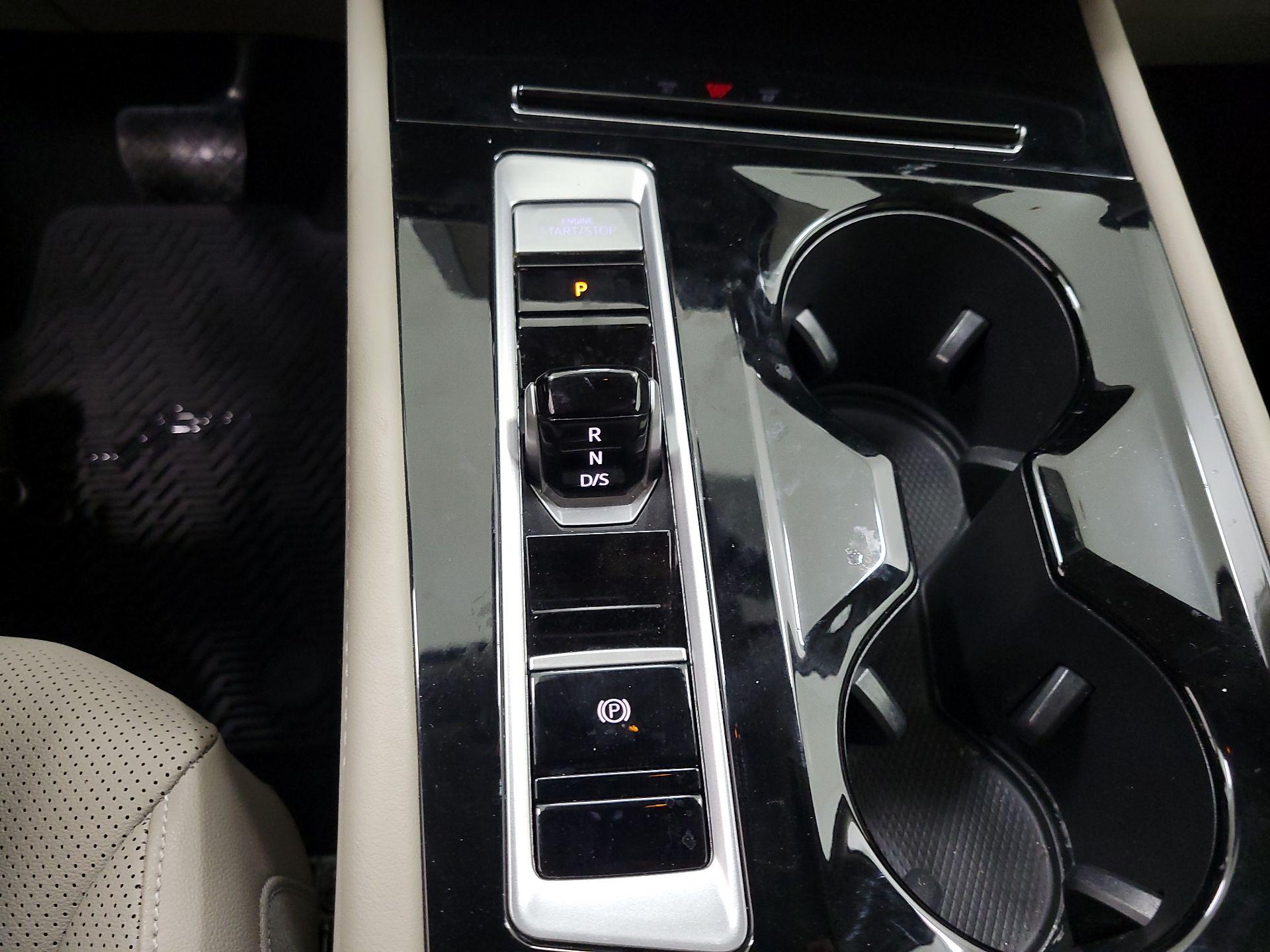 Thumbnail: 2024 Volkswagen Atlas - 17