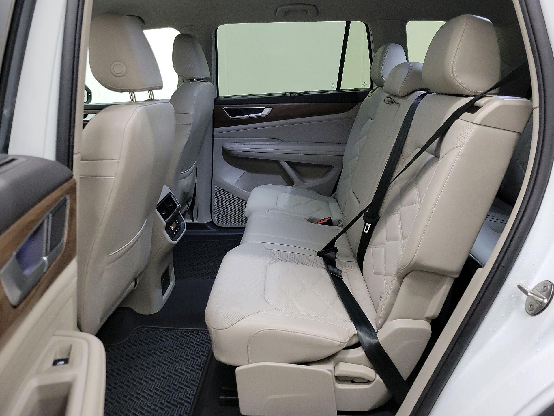 Thumbnail: 2024 Volkswagen Atlas - 19