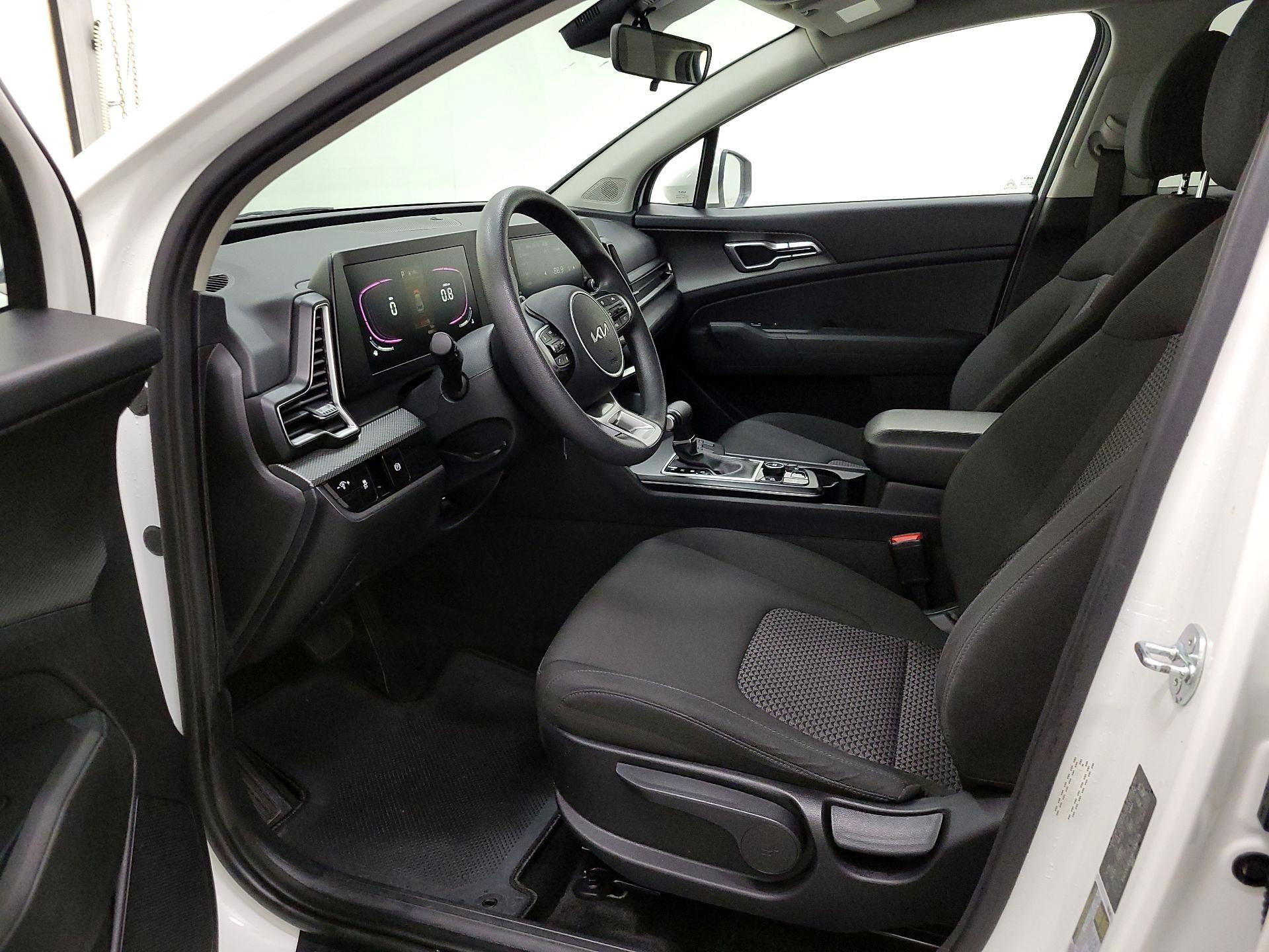 Thumbnail: 2024 Kia Sportage - 11