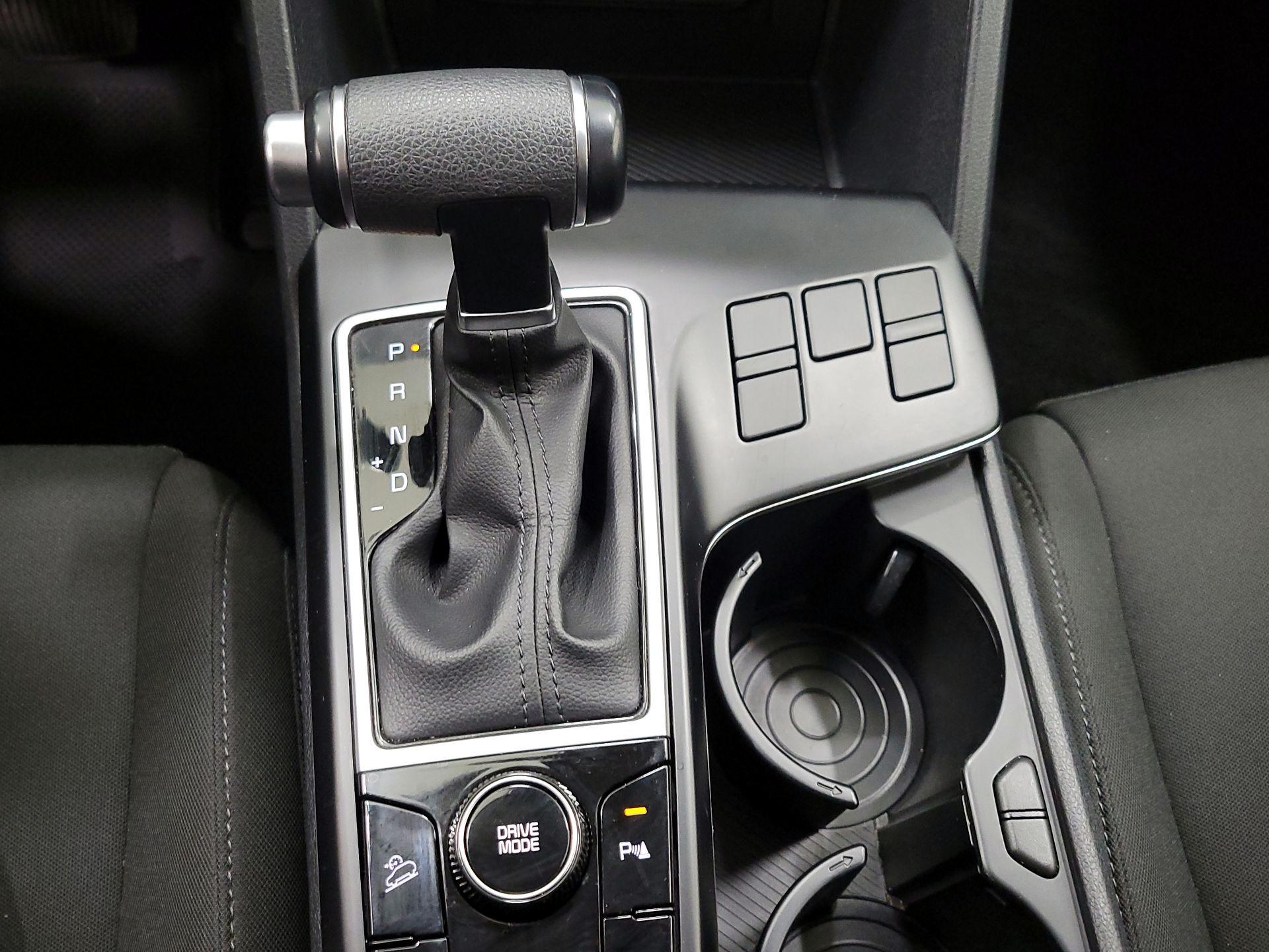 Thumbnail: 2024 Kia Sportage - 16