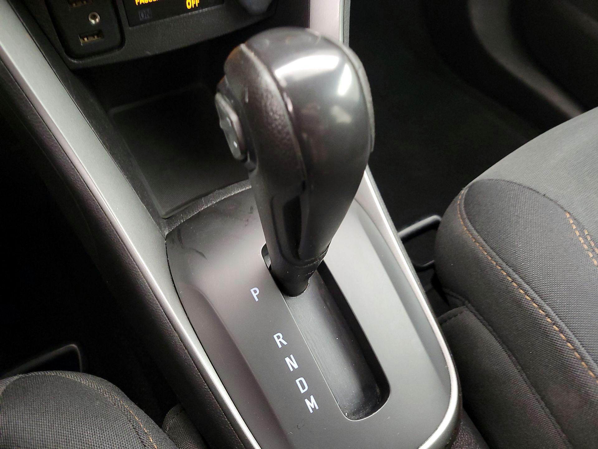 Thumbnail: 2019 Chevrolet Trax - 17