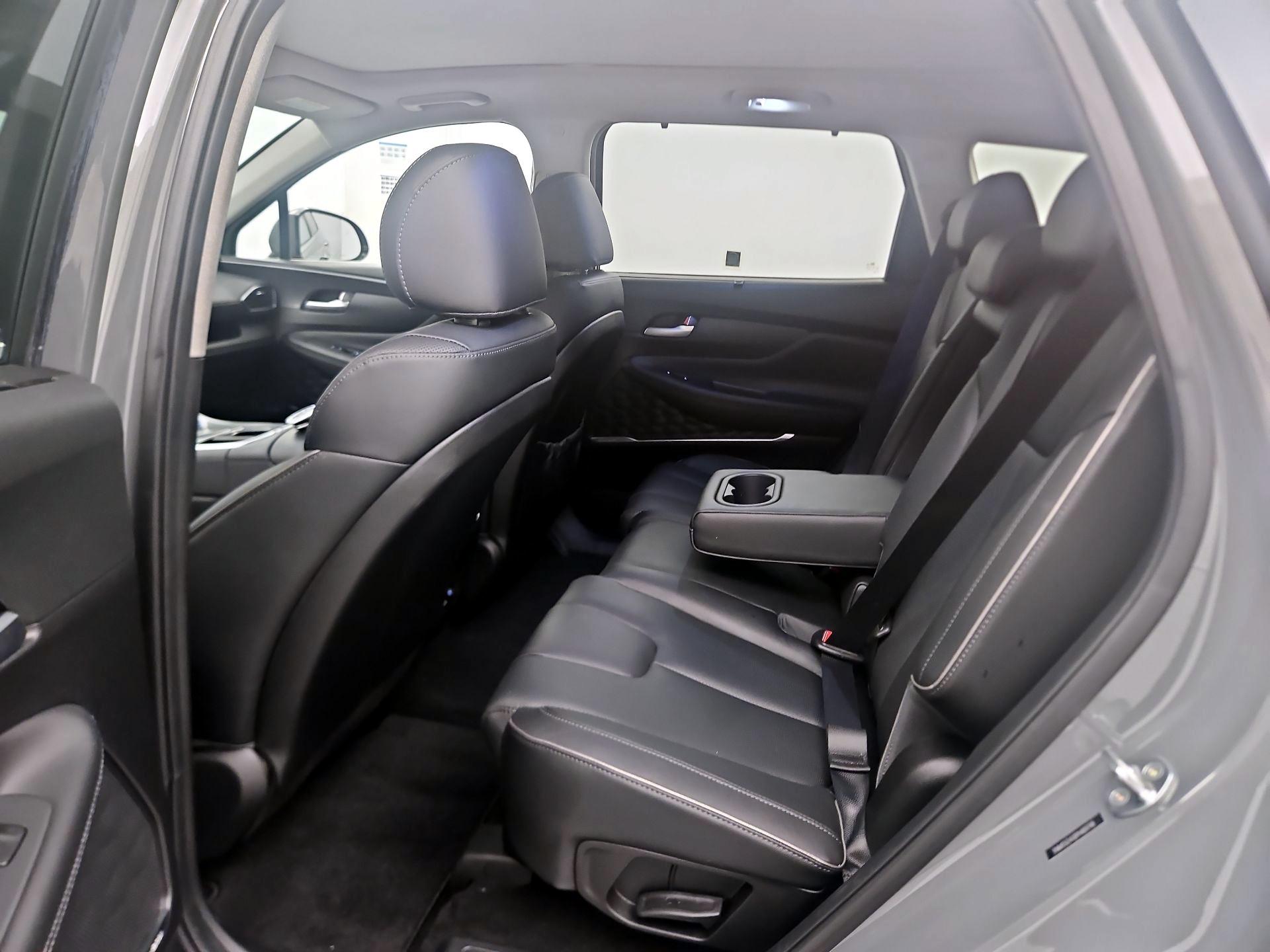 Thumbnail: 2023 Hyundai Santa Fe - 19