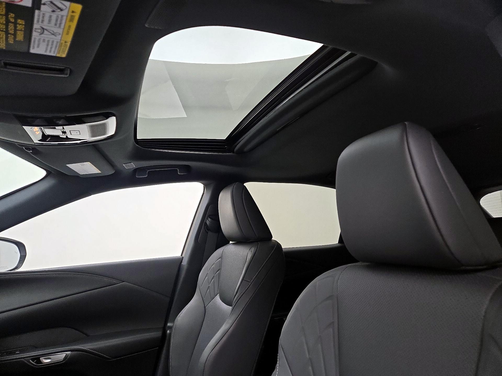 Thumbnail: 2023 Lexus RX - 19