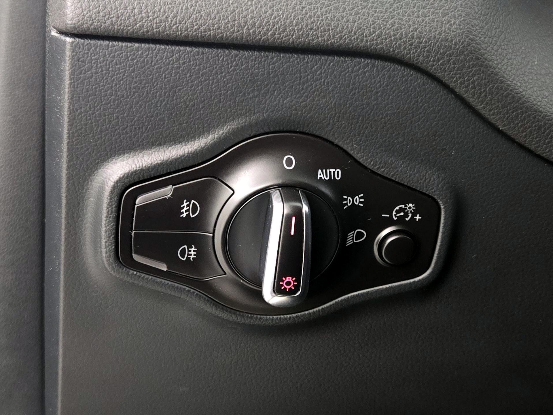 Thumbnail: 2016 Audi Q5 - 13