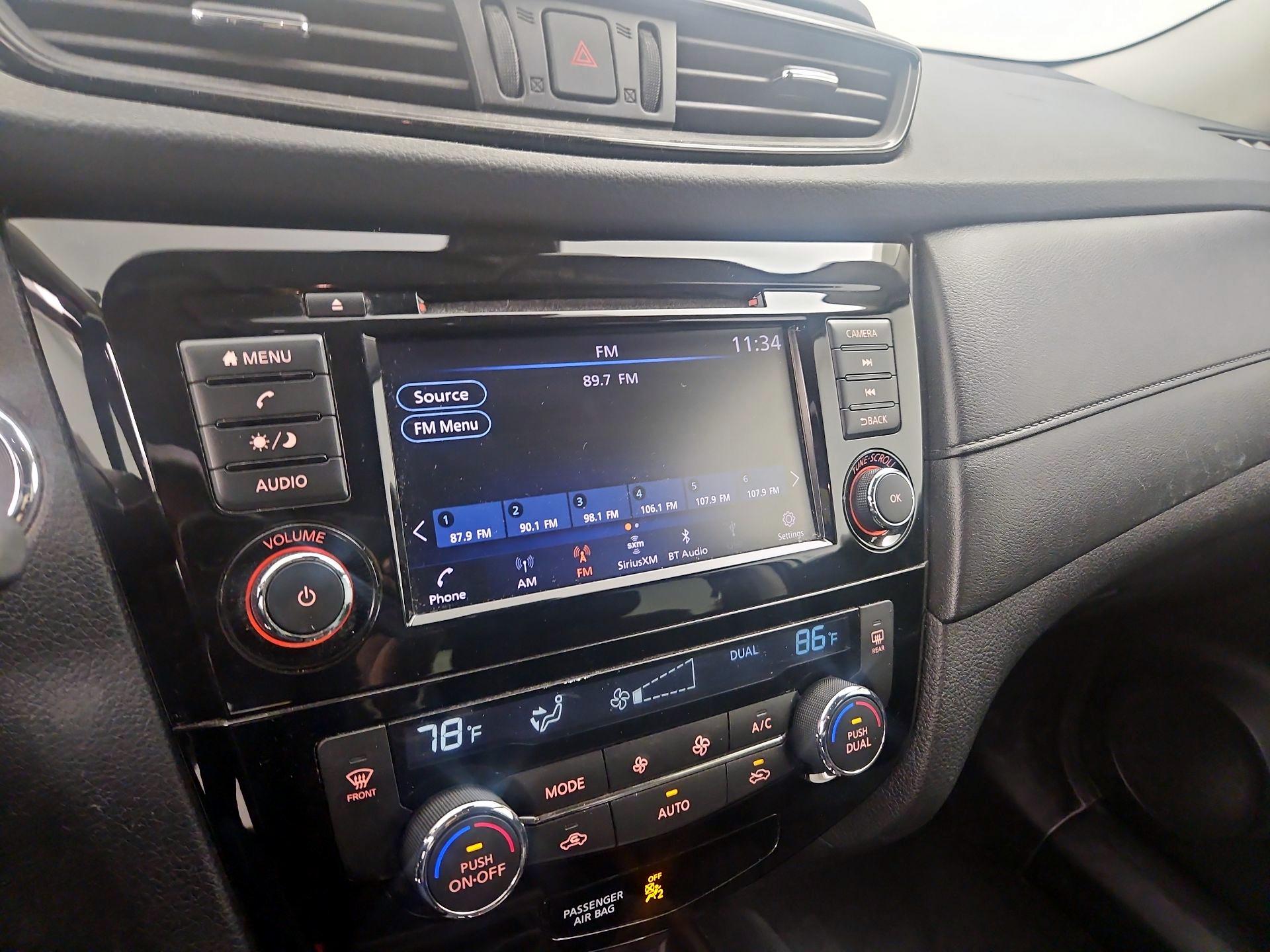 Thumbnail: 2020 Nissan Rogue - 13