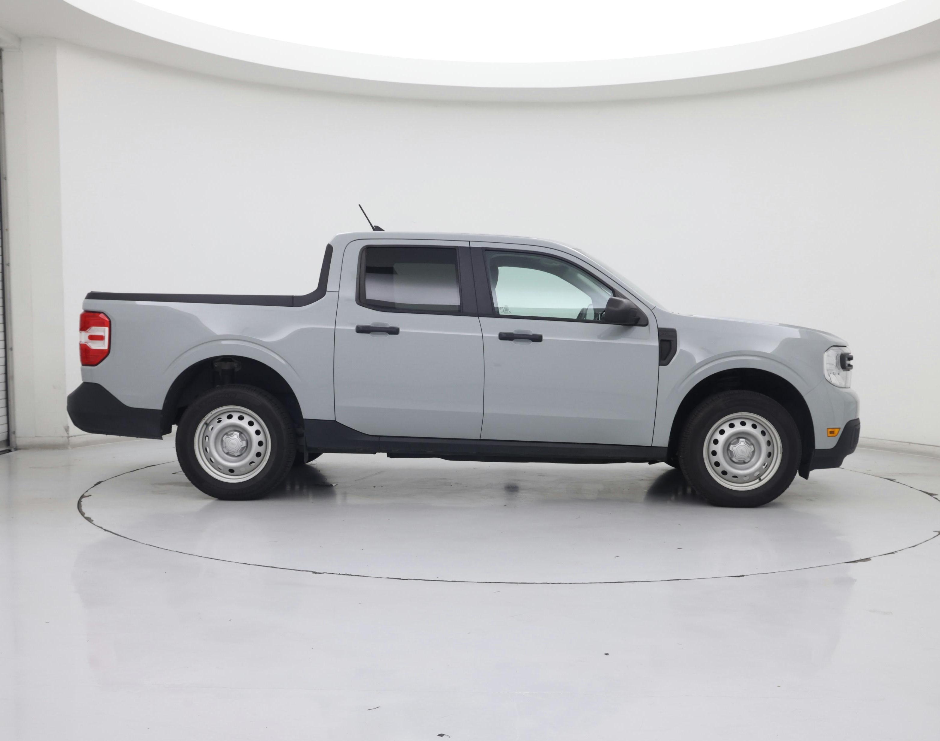 Thumbnail: 2022 Ford Maverick - 7