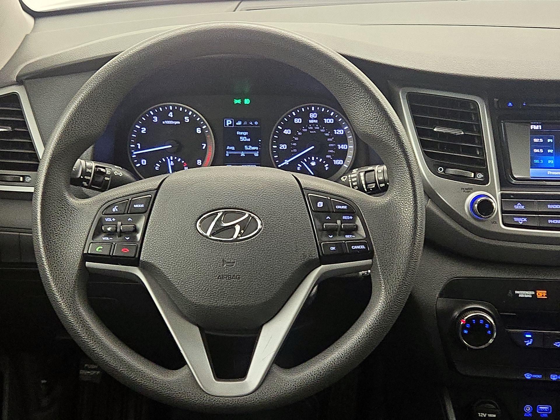 Thumbnail: 2017 Hyundai Tucson - 10