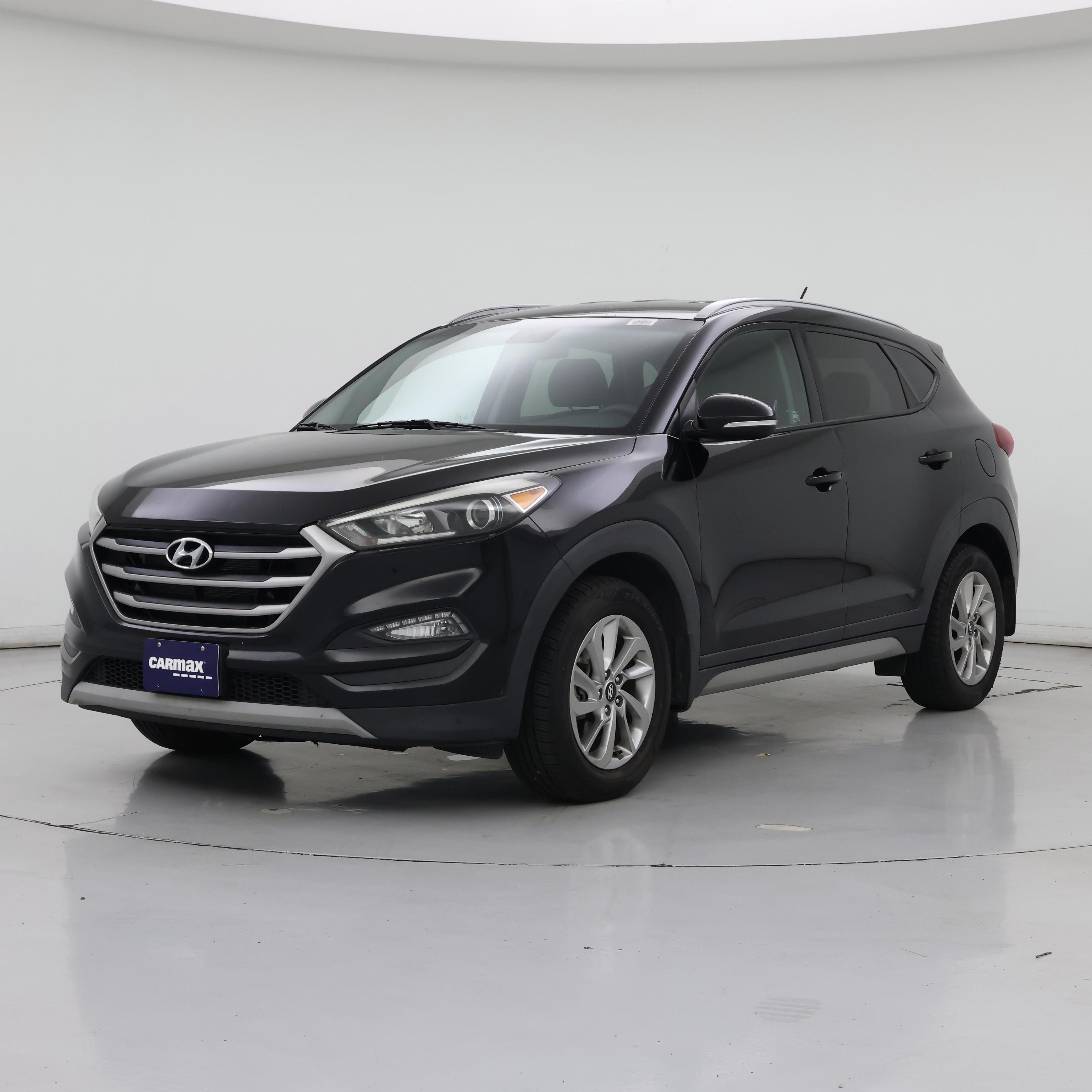 Thumbnail: 2017 Hyundai Tucson - 4