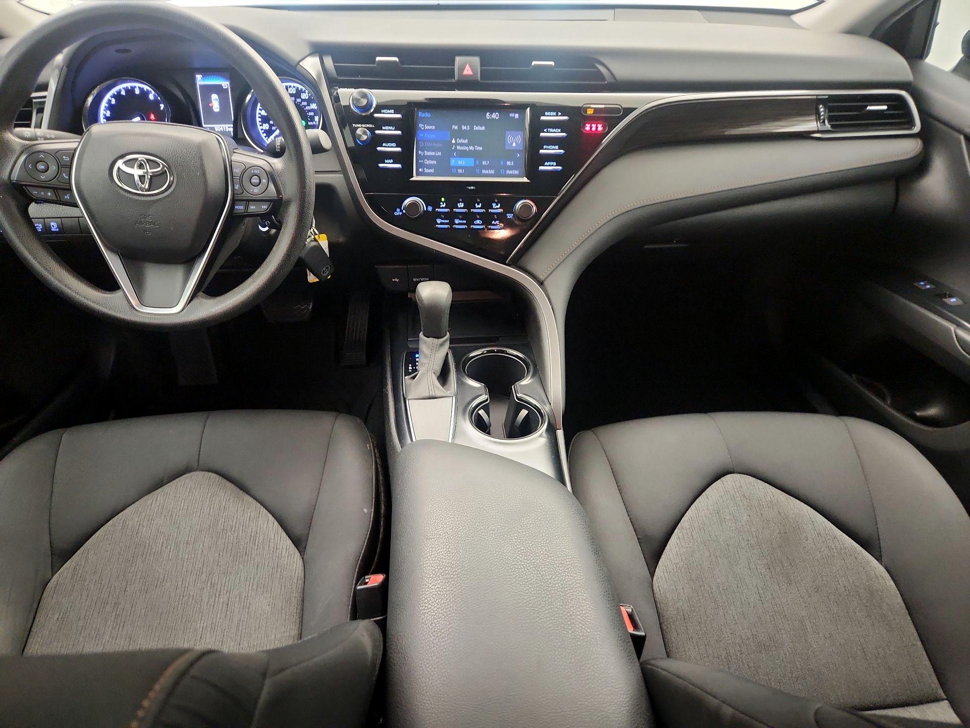 Thumbnail: 2020 Toyota Camry - 9