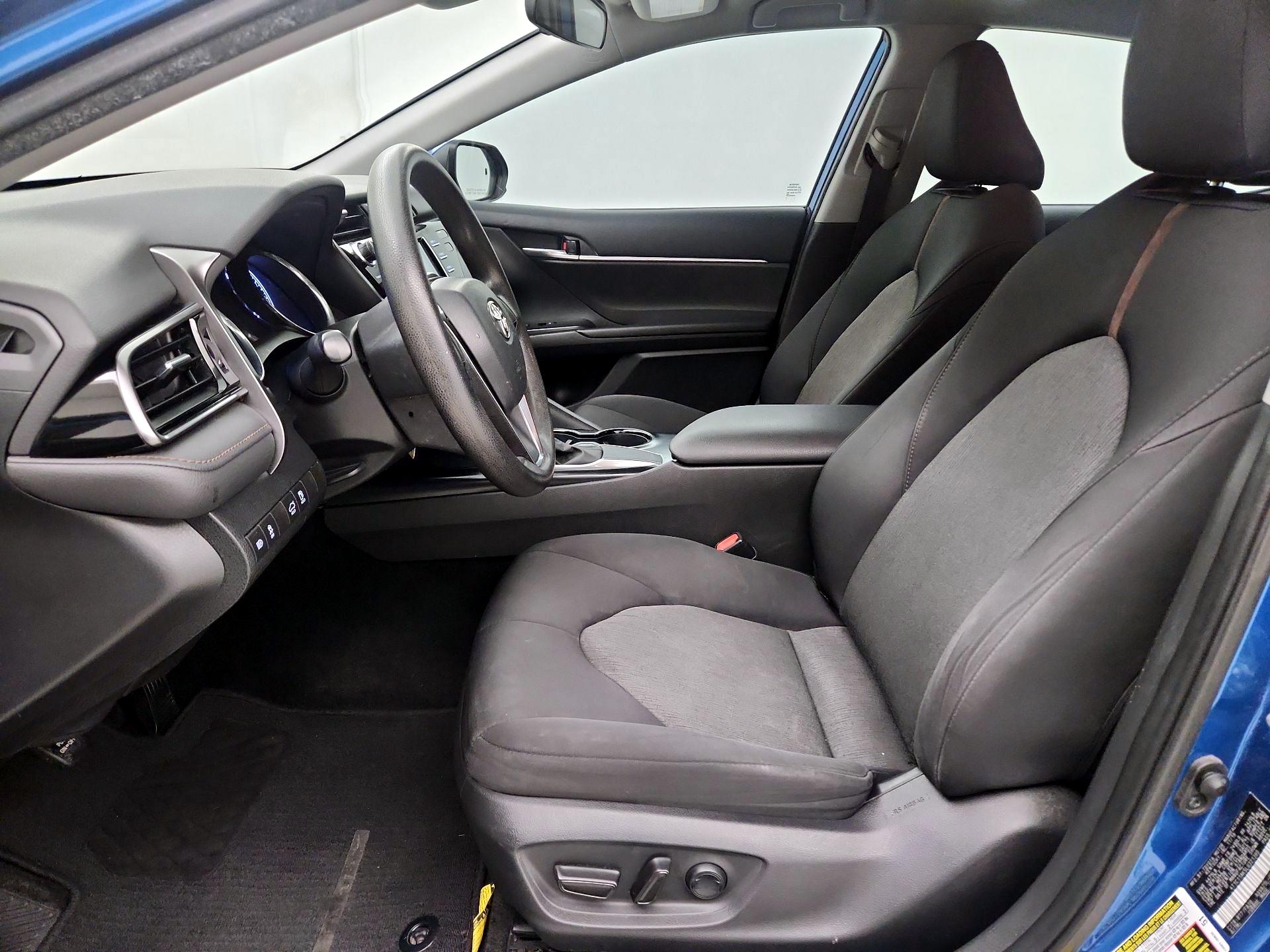 Thumbnail: 2020 Toyota Camry - 11