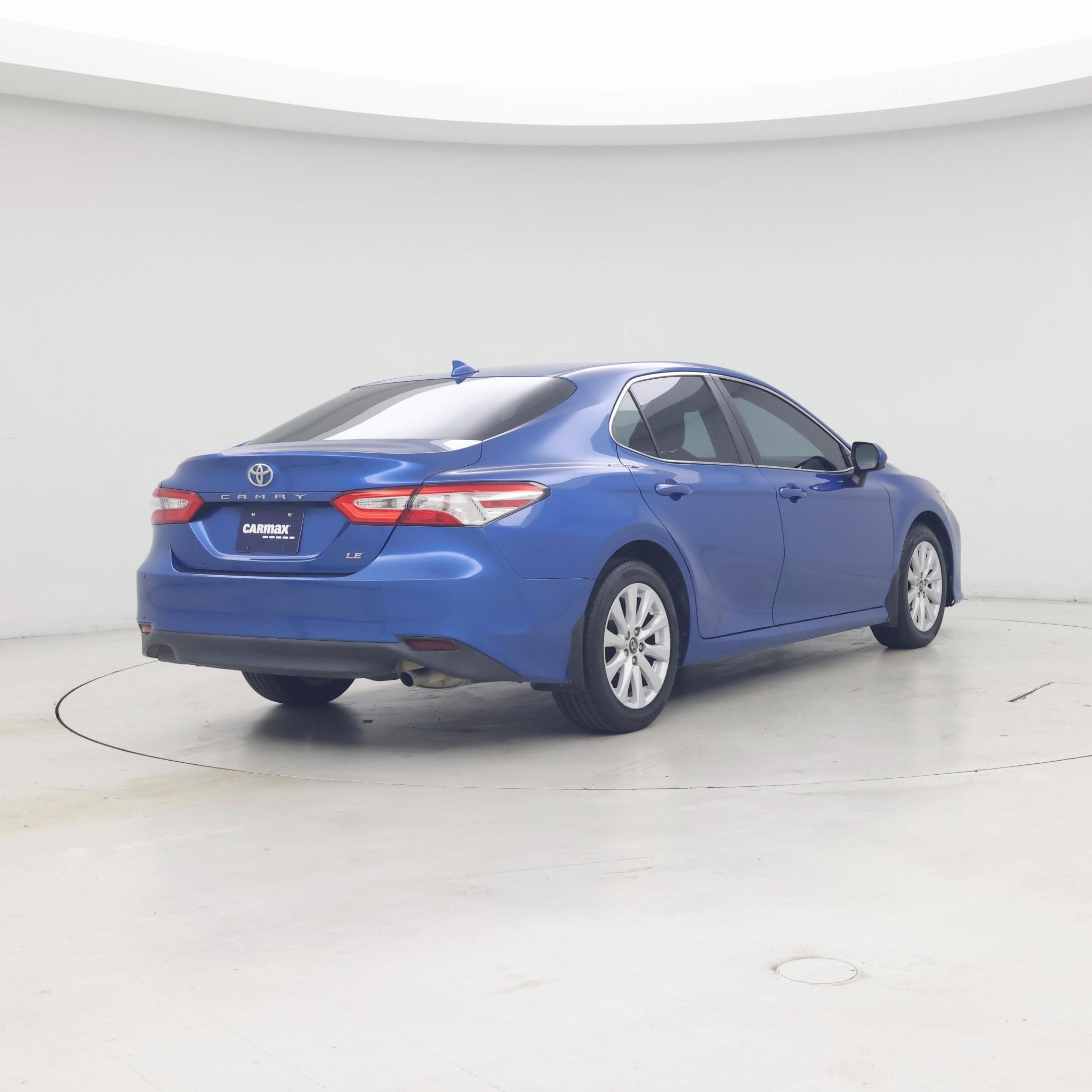 Thumbnail: 2020 Toyota Camry - 8