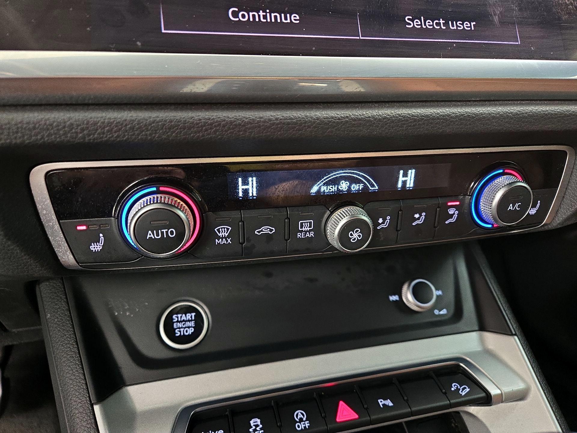 Thumbnail: 2022 Audi Q3 - 16