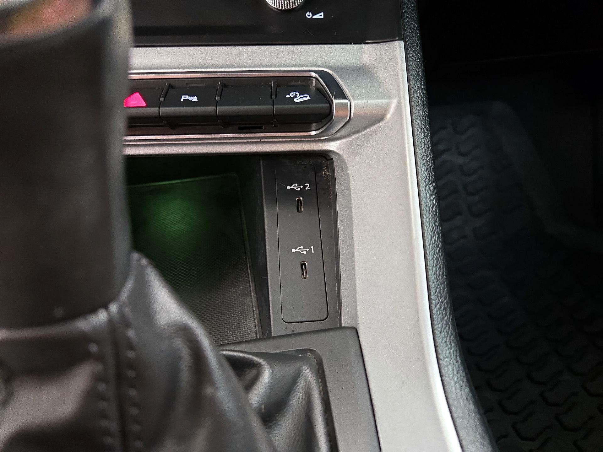 Thumbnail: 2022 Audi Q3 - 18