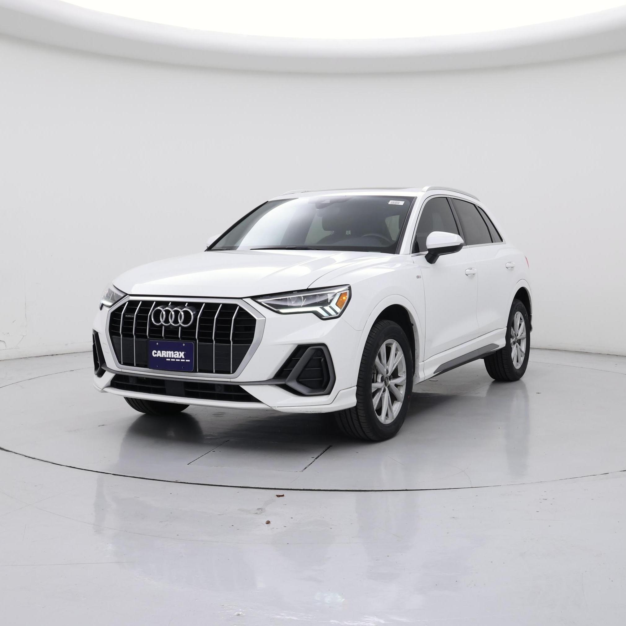 Thumbnail: 2022 Audi Q3 - 4