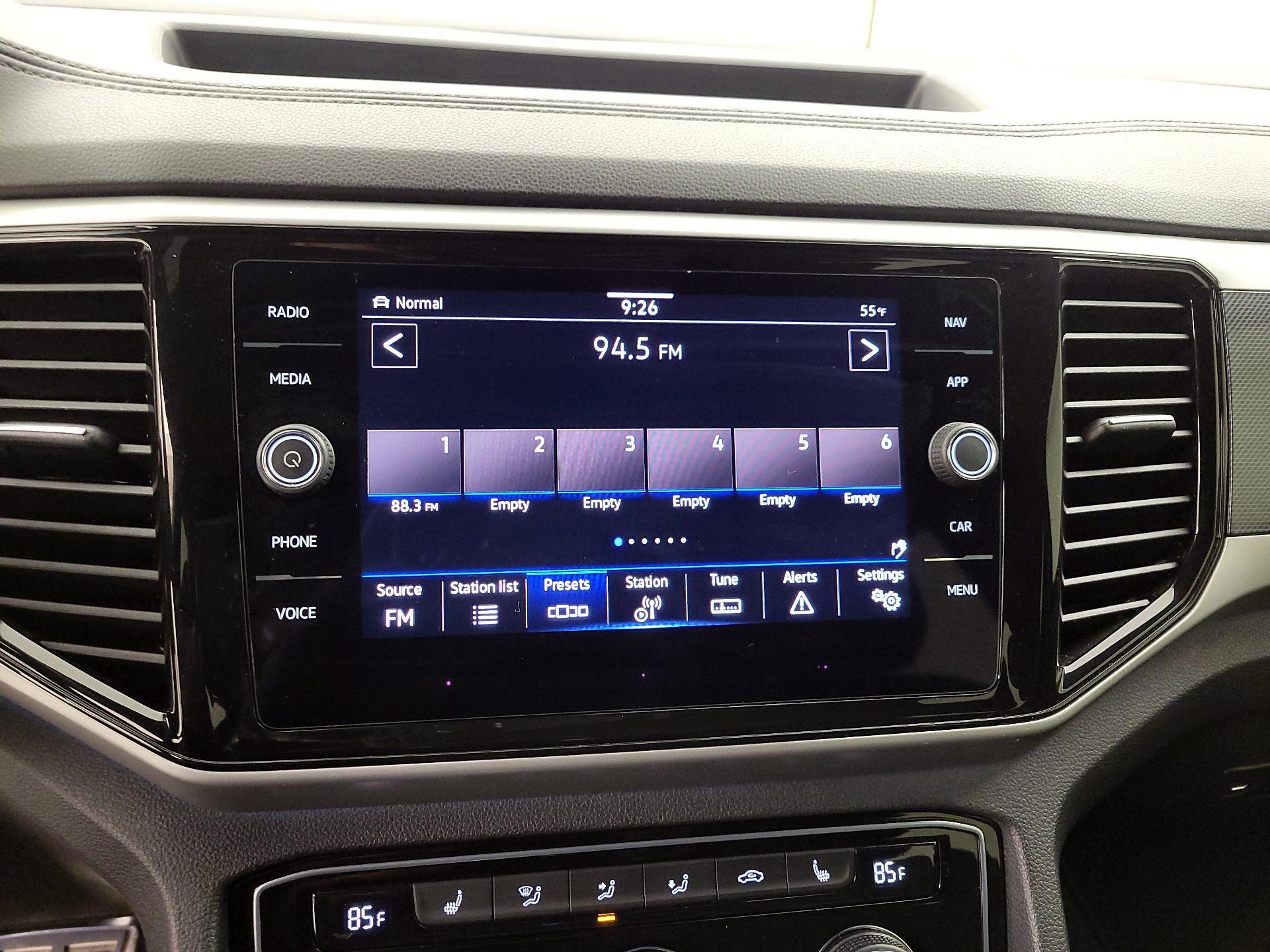 Thumbnail: 2023 Volkswagen Atlas - 14