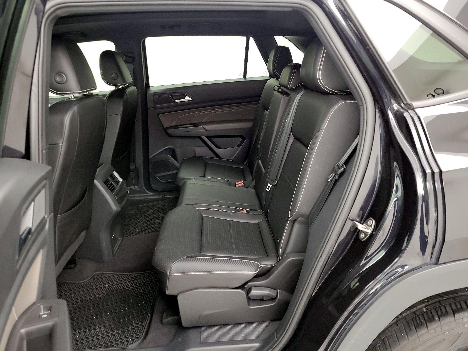 Thumbnail: 2023 Volkswagen Atlas - 19